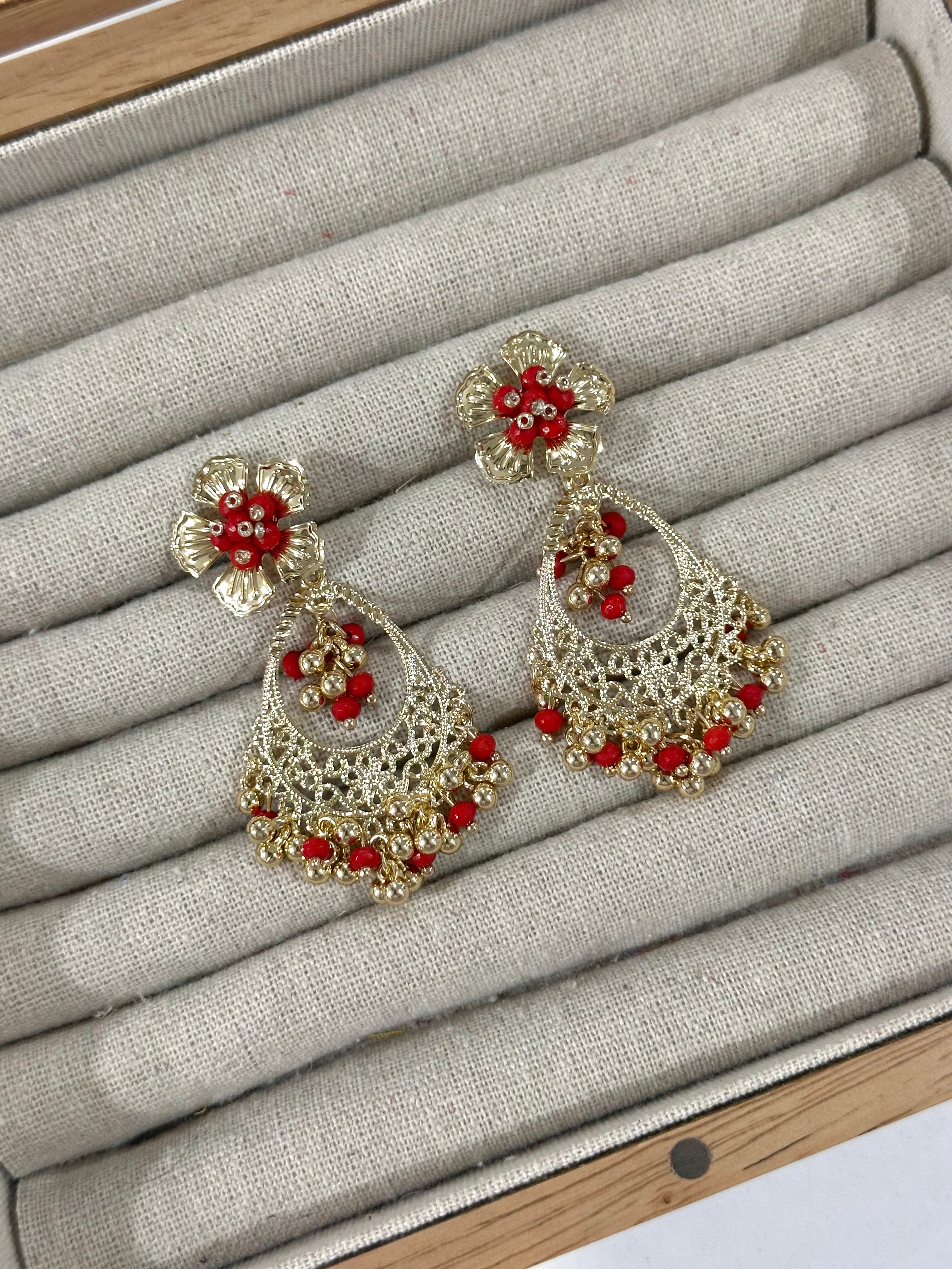 Pendientes Claudia Rojo