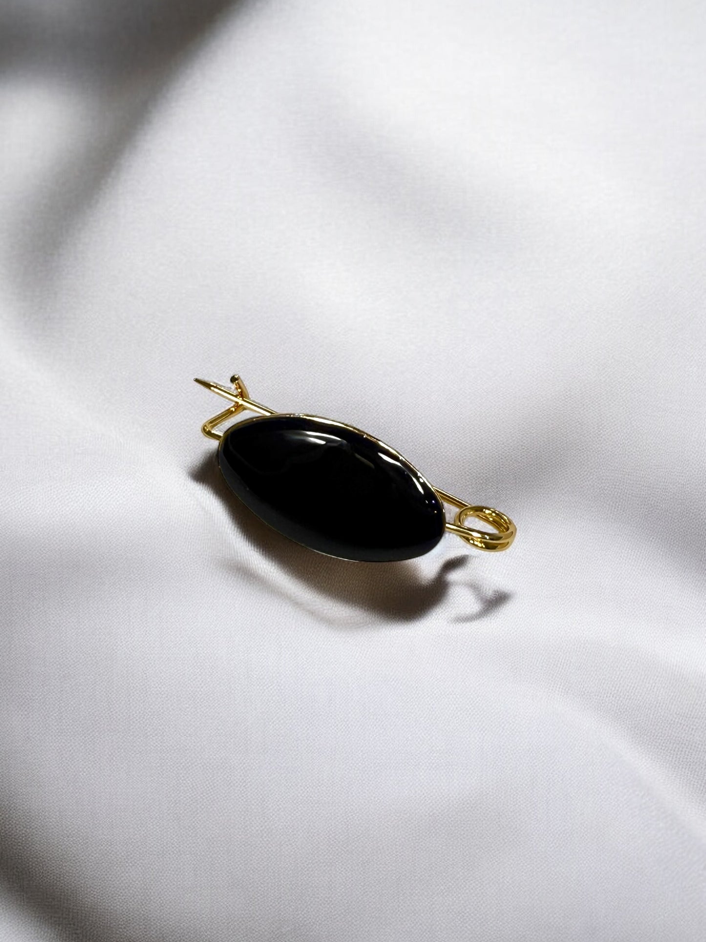 Broche Liso Negro
