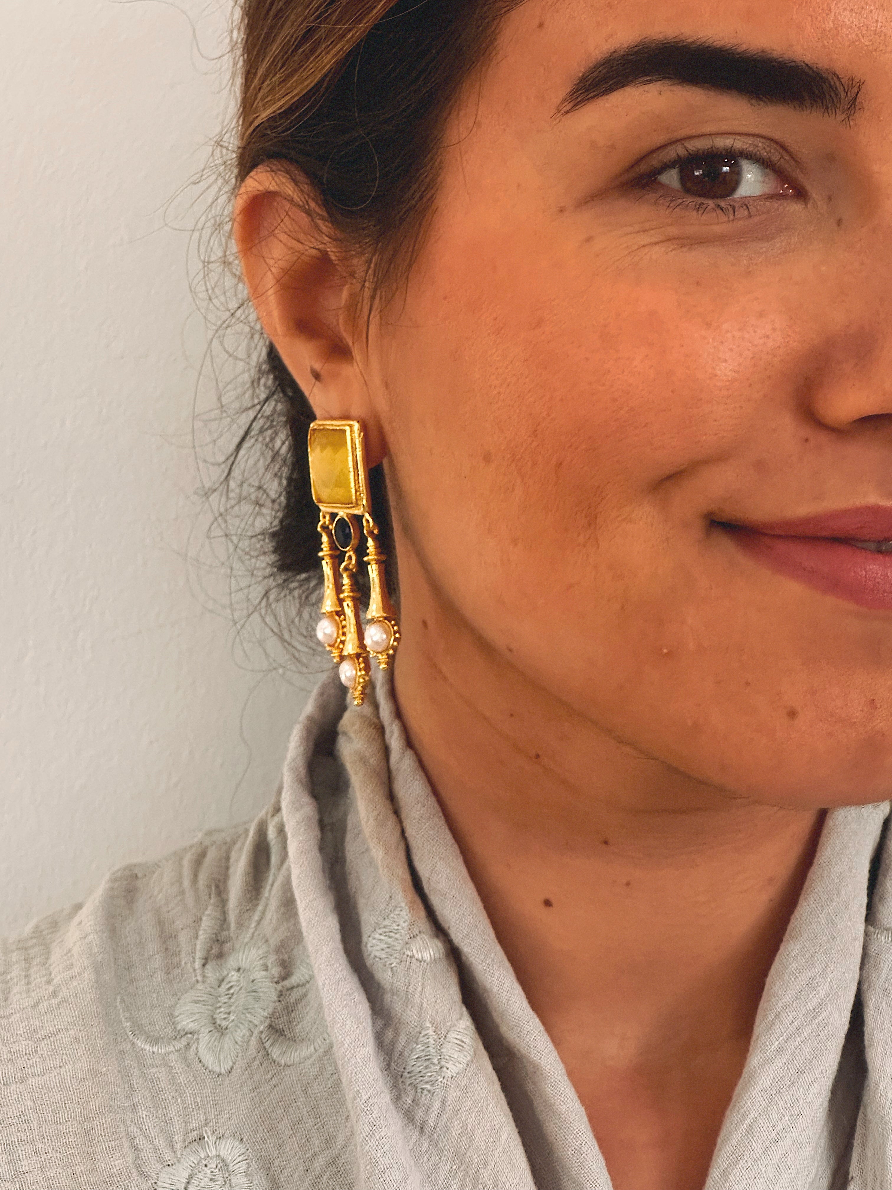 Pendientes Marquesa Dorado y Azul Marino