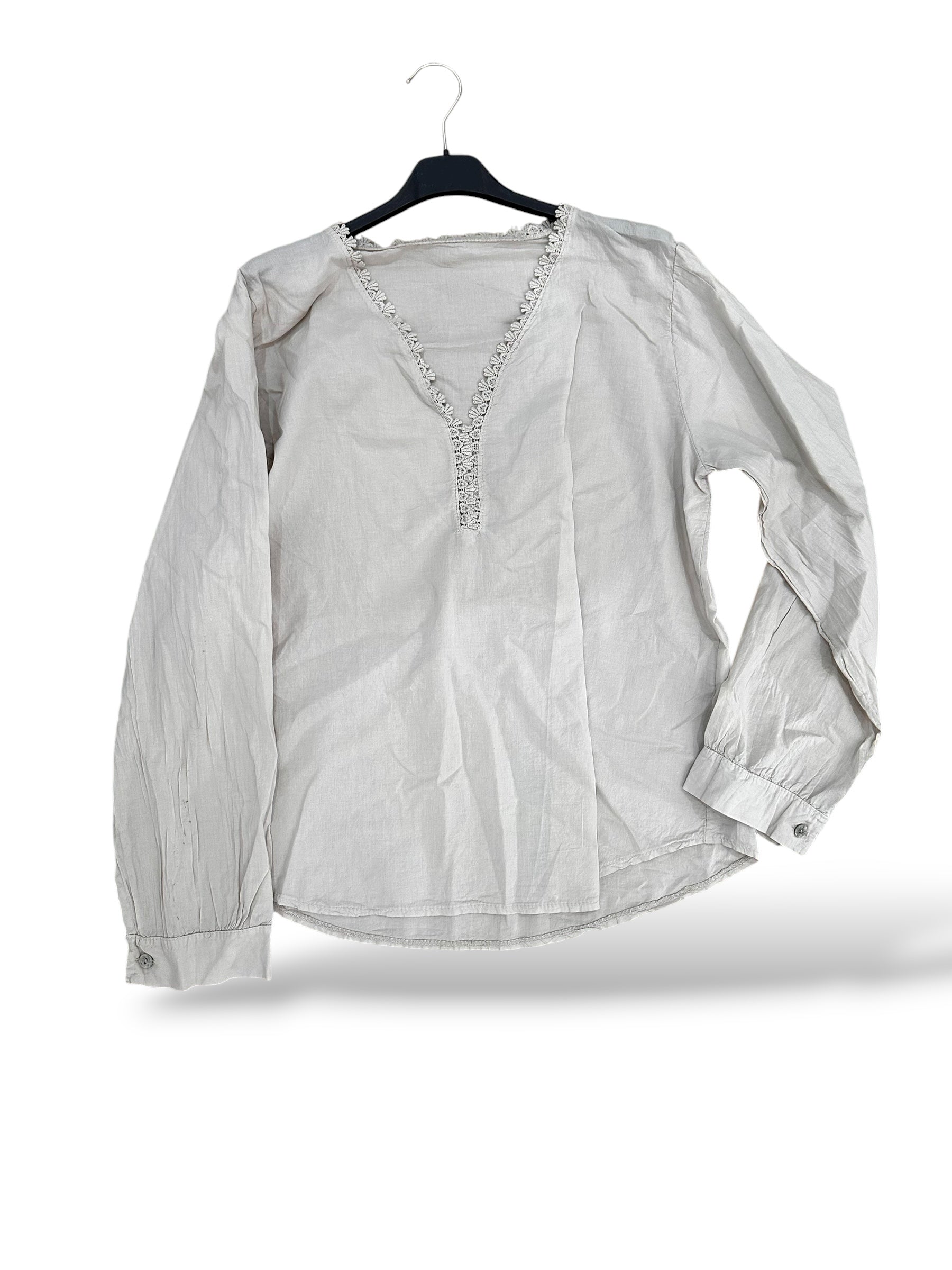 Blusa básica detalle gris claro