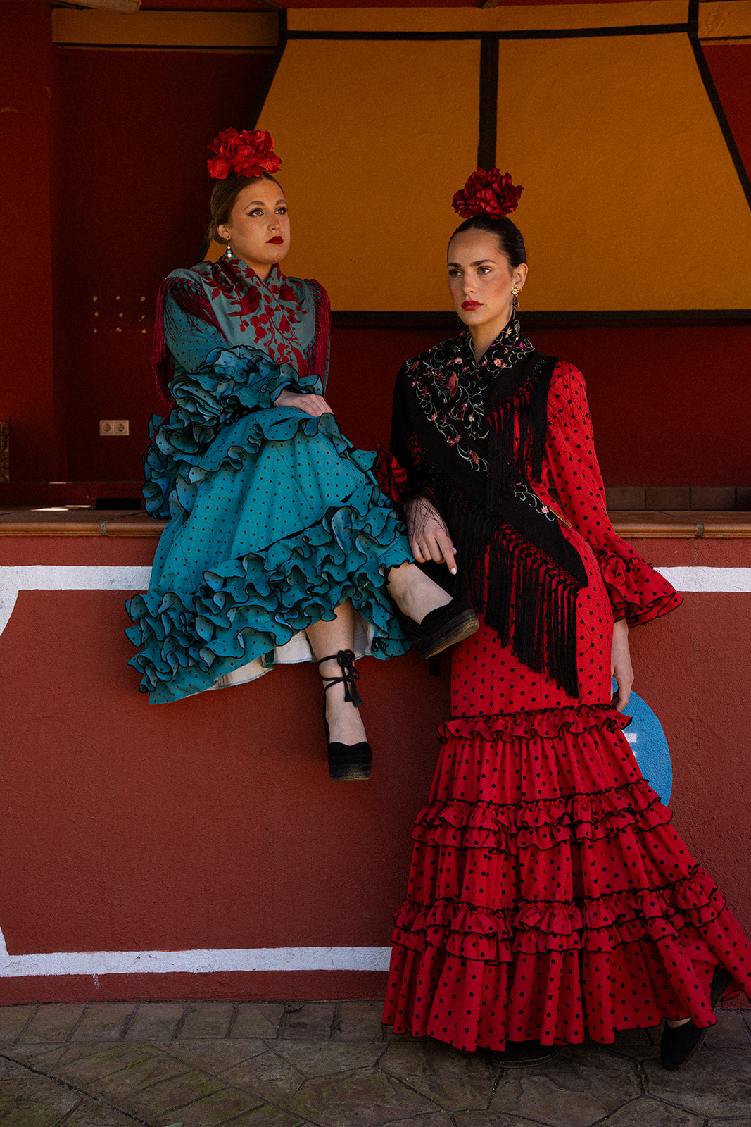 Traje de Flamenca - Modelo Clavel Rojo y Negro