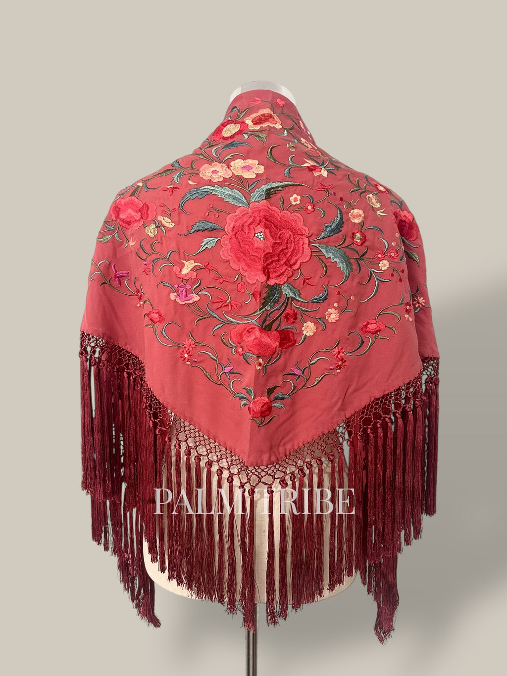 Mantoncillo Jaleo Rosa empolvado con rojo