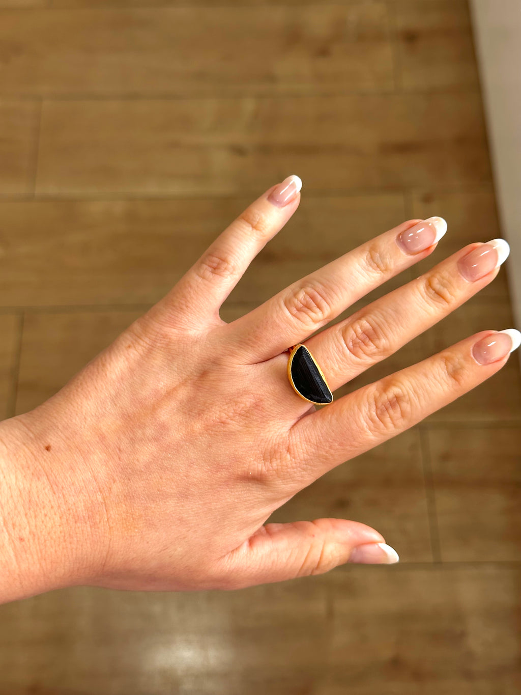 Anillo Afrodita negro