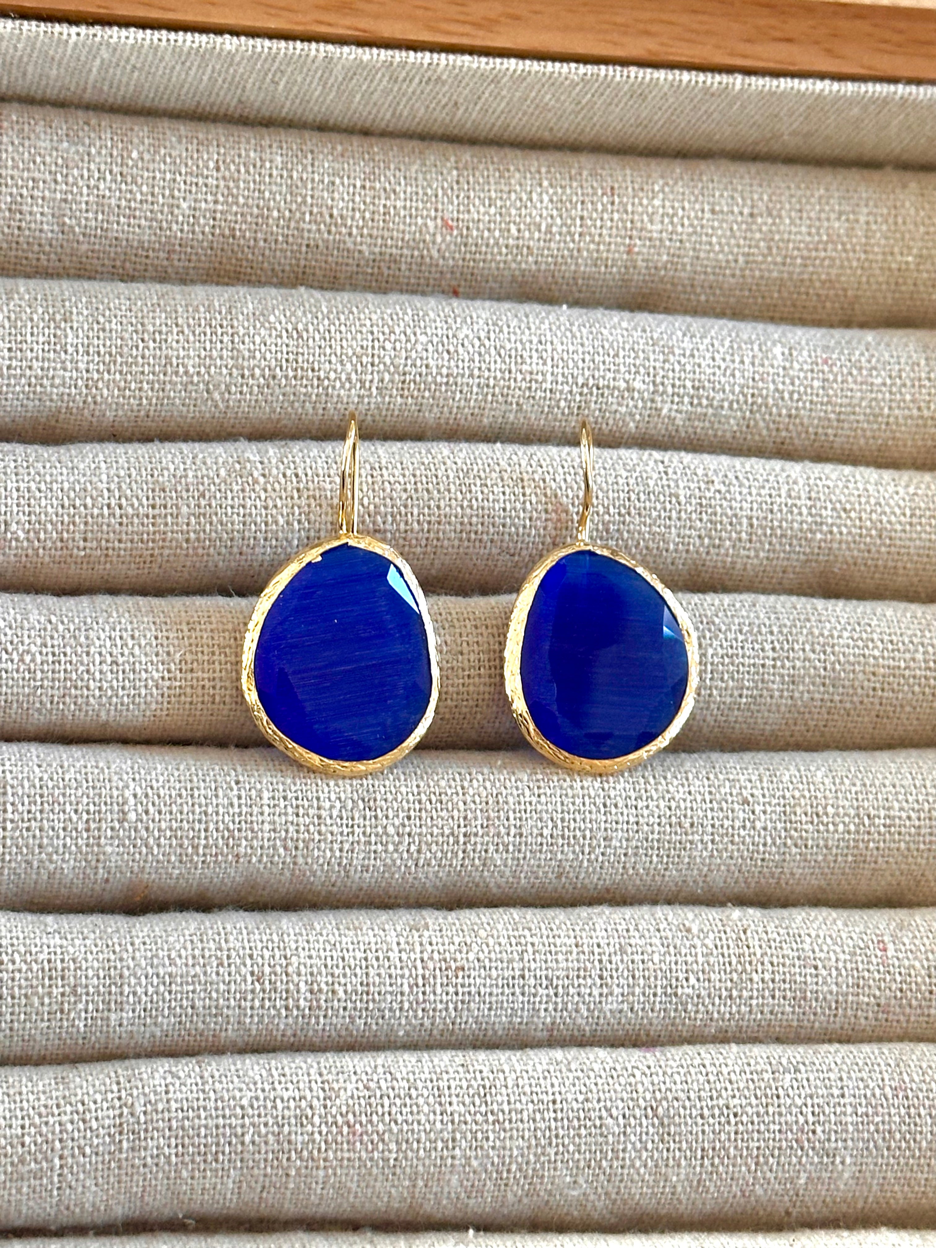 Pendientes Óvalo Azul Eléctrico