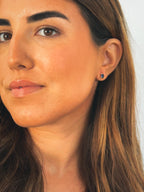 Pendiente botón cristal zafiro