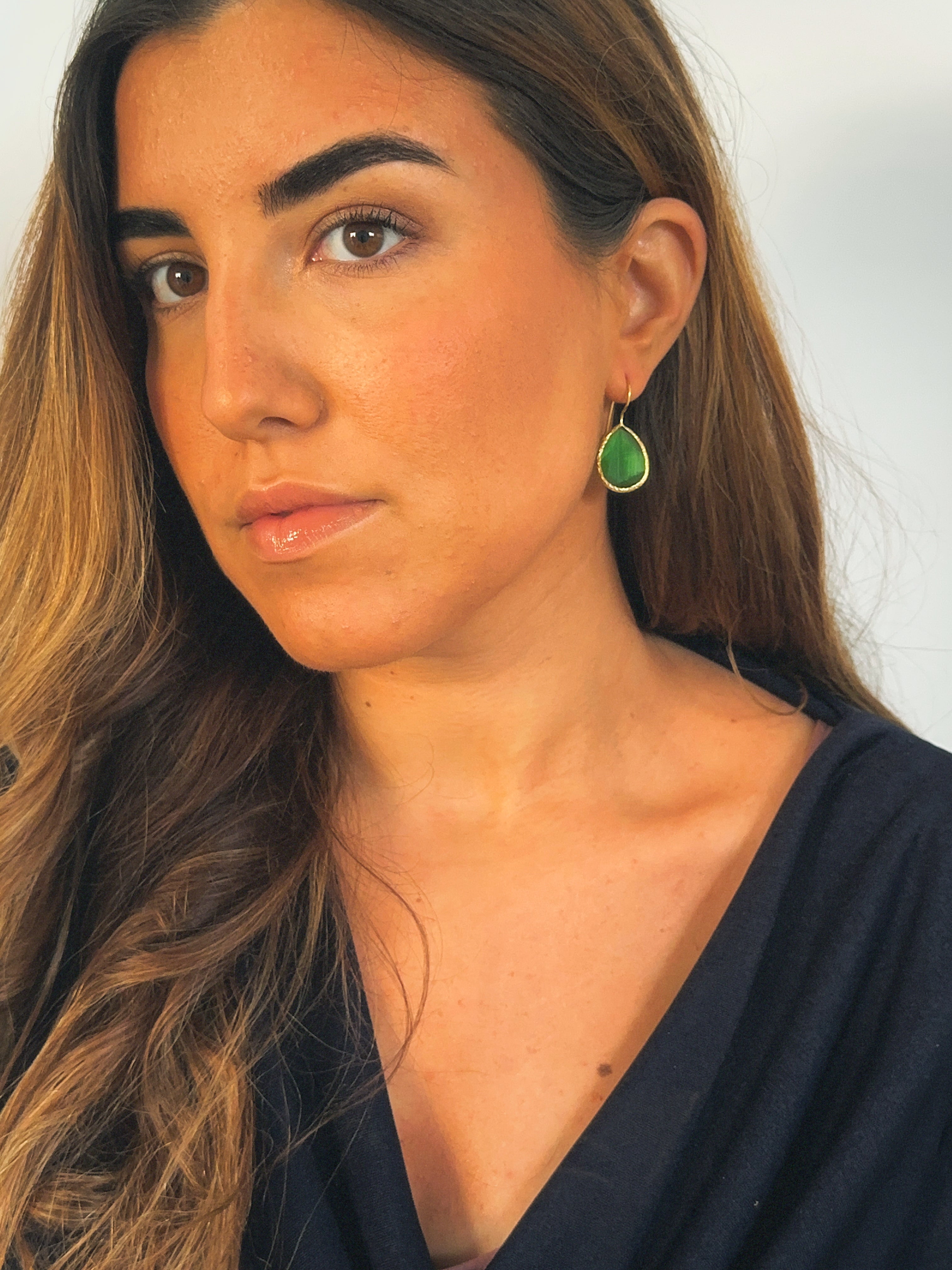 Pendiente lágrima cristal esmeralda