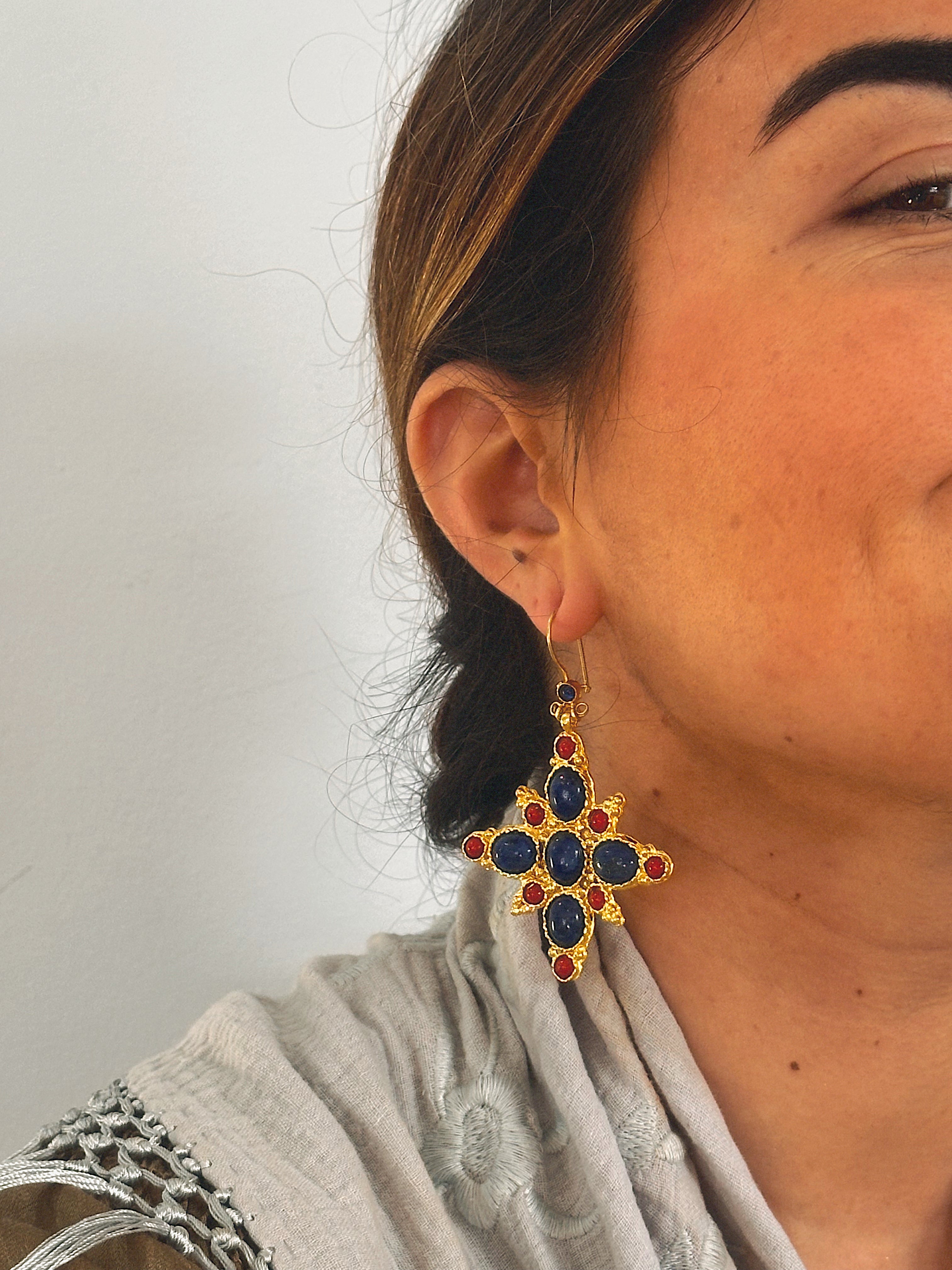 Pendientes Estrella Azul Marino y Rojo