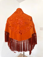 Mantoncillo Fantasía naranja teja bordado al tono