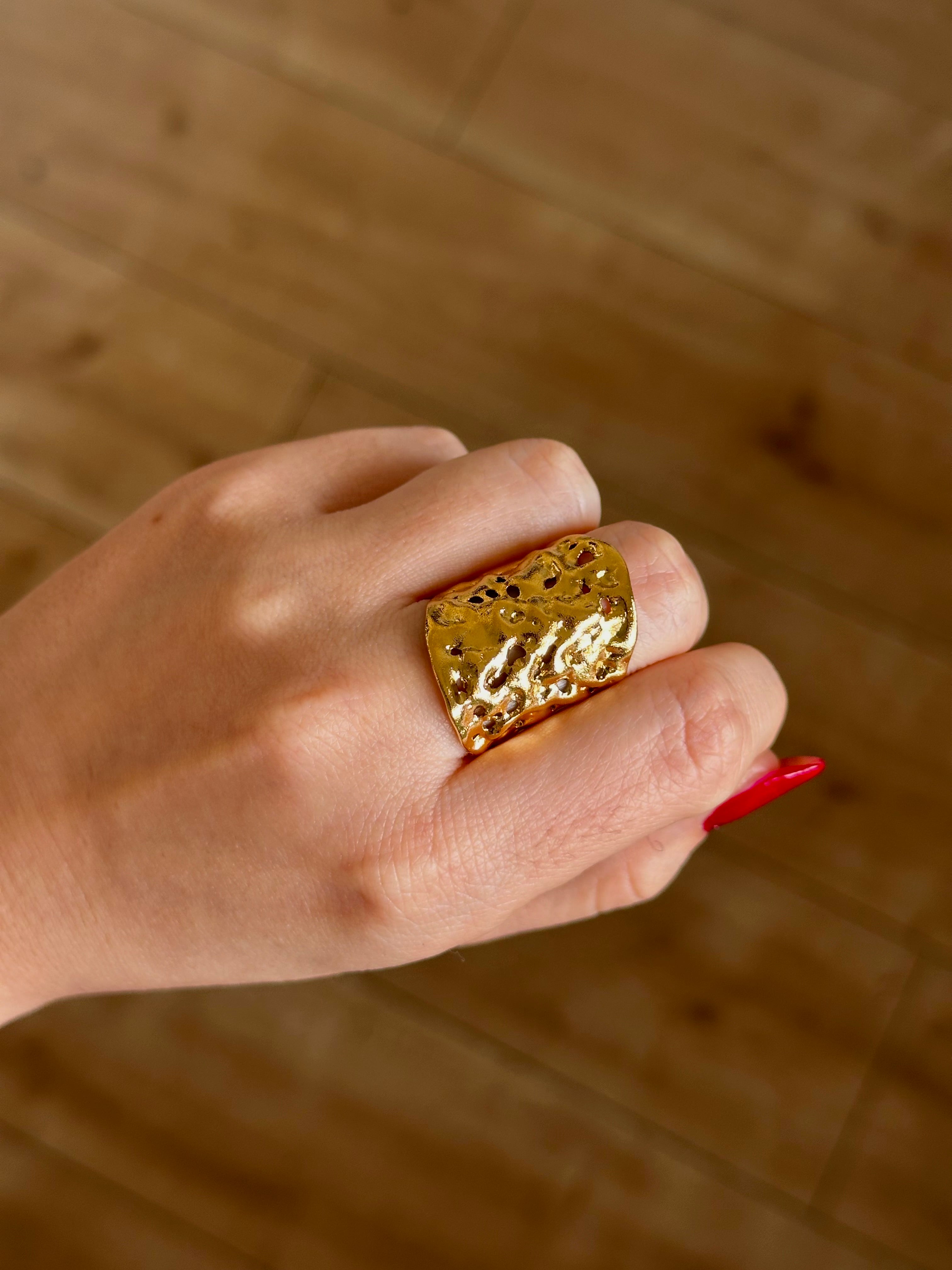Anillo Pompeya Gold