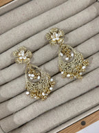 Pendientes Claudia blanco