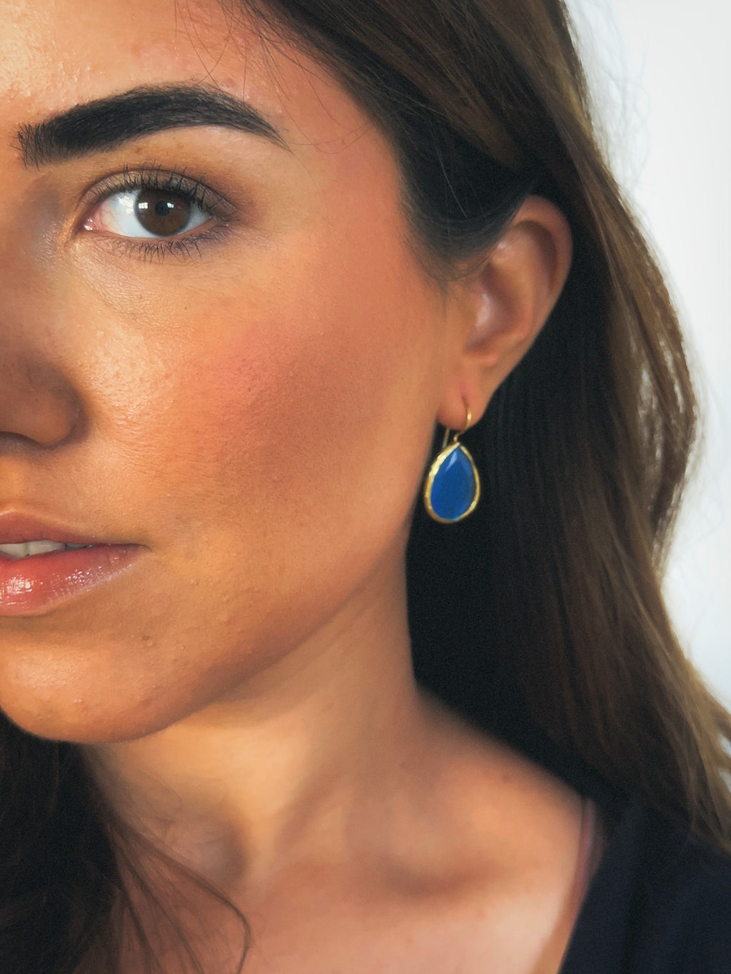 Pendiente gota cristal zafiro