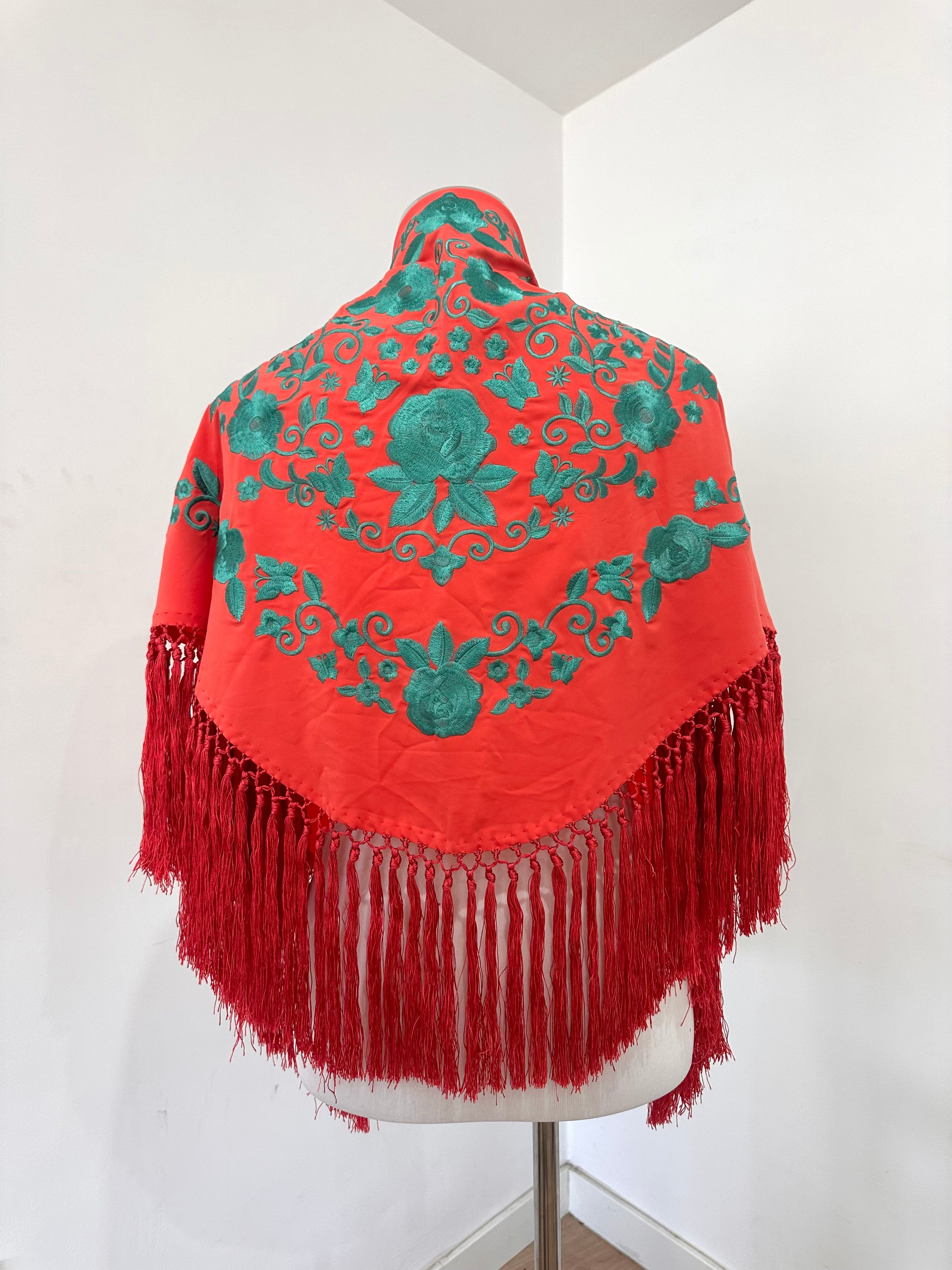 Mantoncillo Fantasía Coral Bordado Turquesa