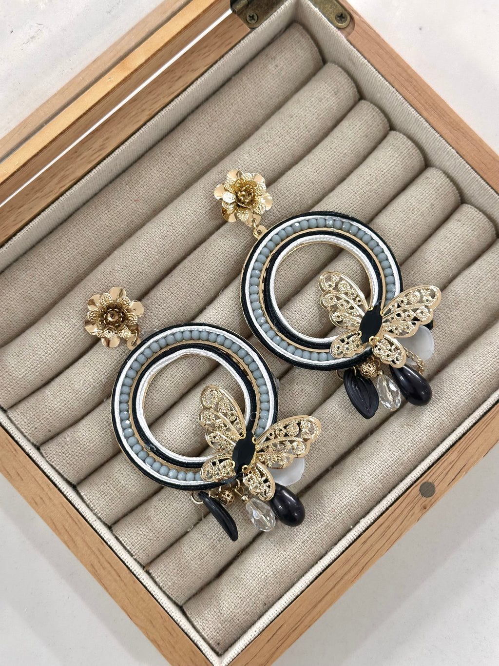 Pendientes Aurora Negro