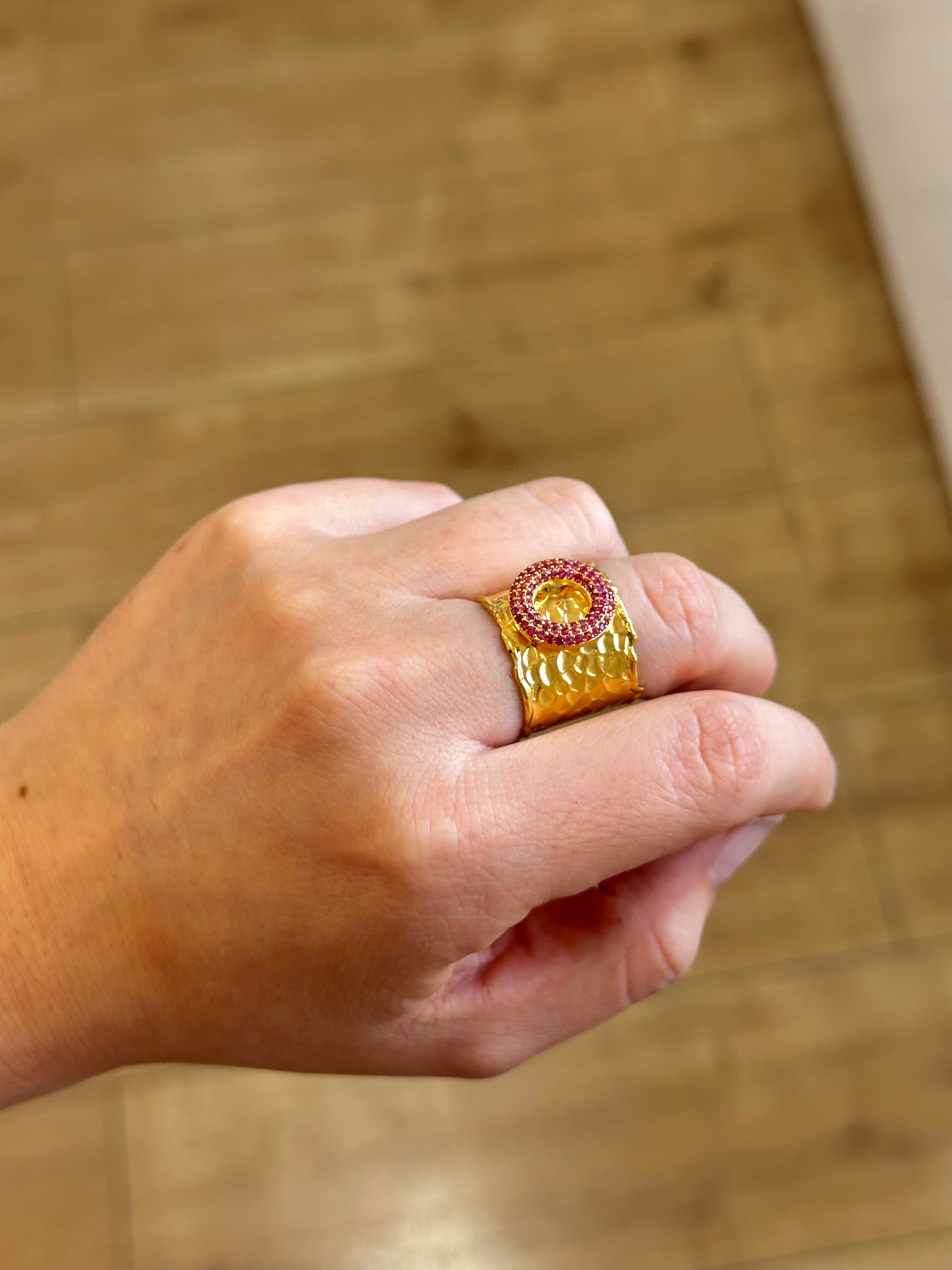 Anillo Maestranza Fucsia