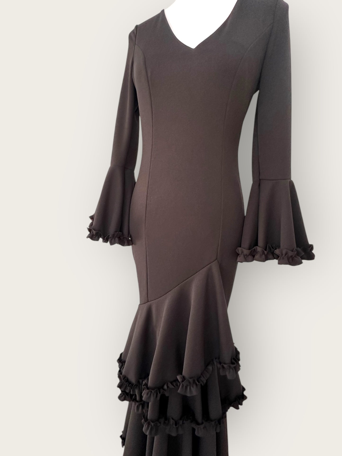 Vestido Carmesí Negro