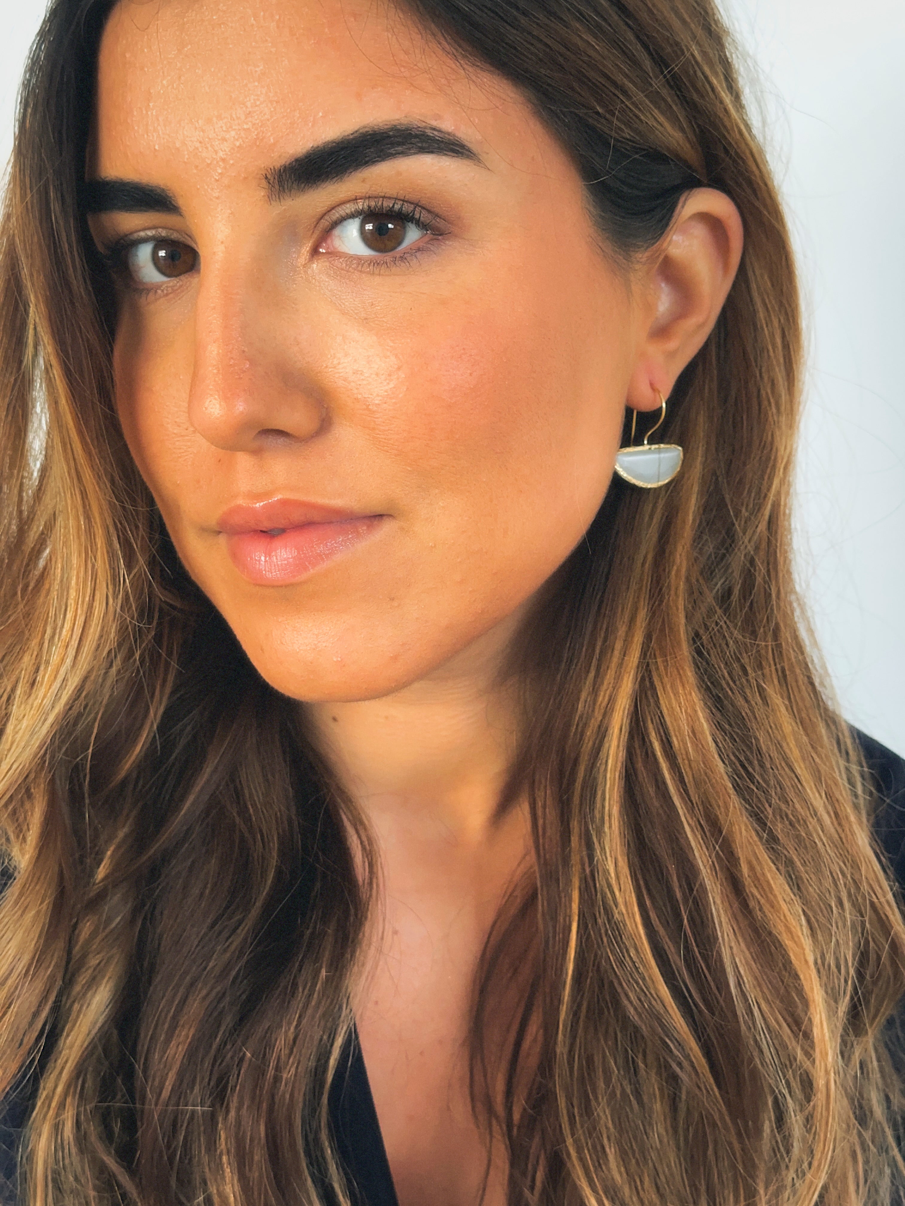 Pendiente abanico cristal blanco