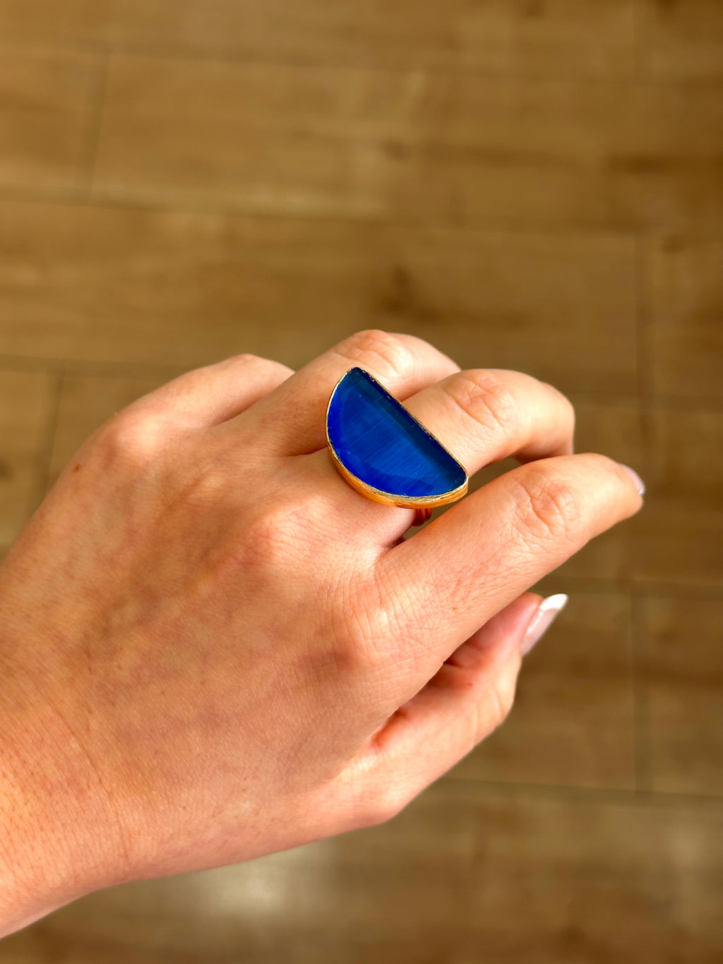 Anillo Afrodita Maxi Azul Eléctrico