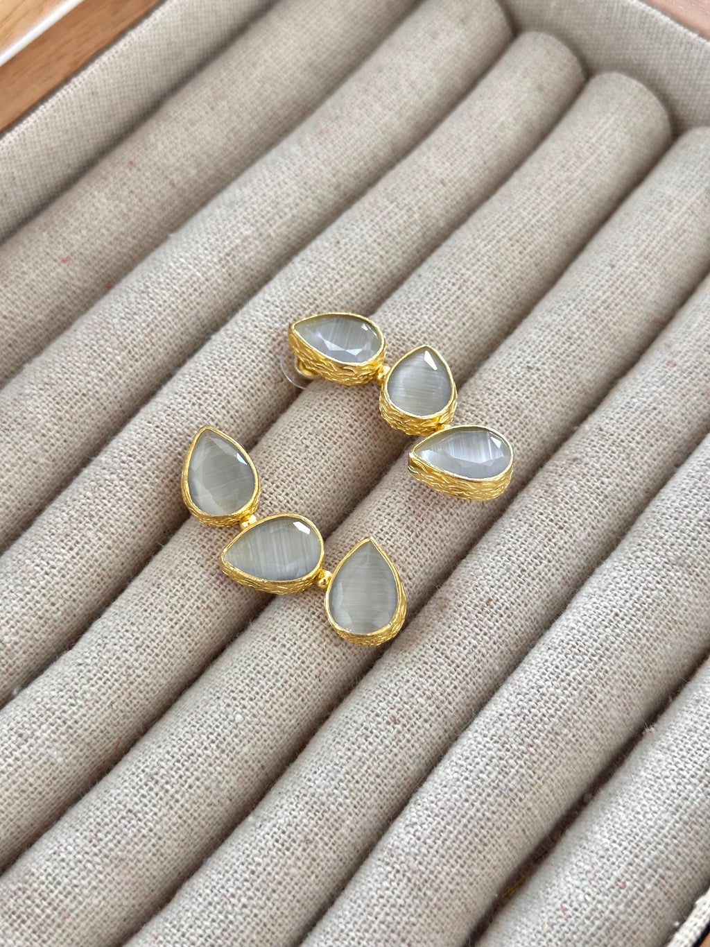 Pendientes Trío Piedra Blanco