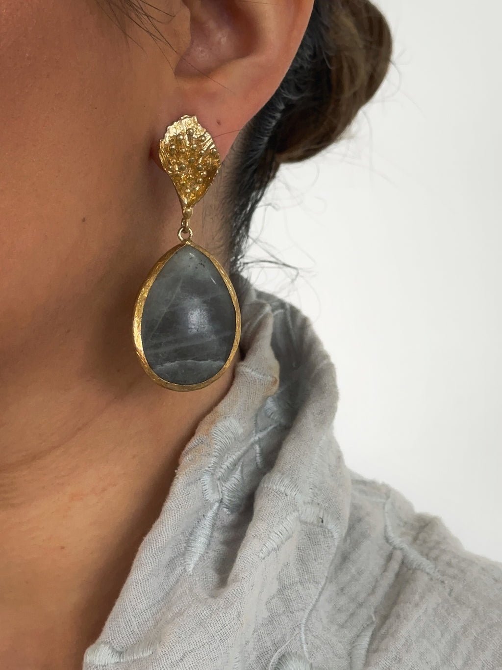 Pendientes Pepa Piedra Natural gris