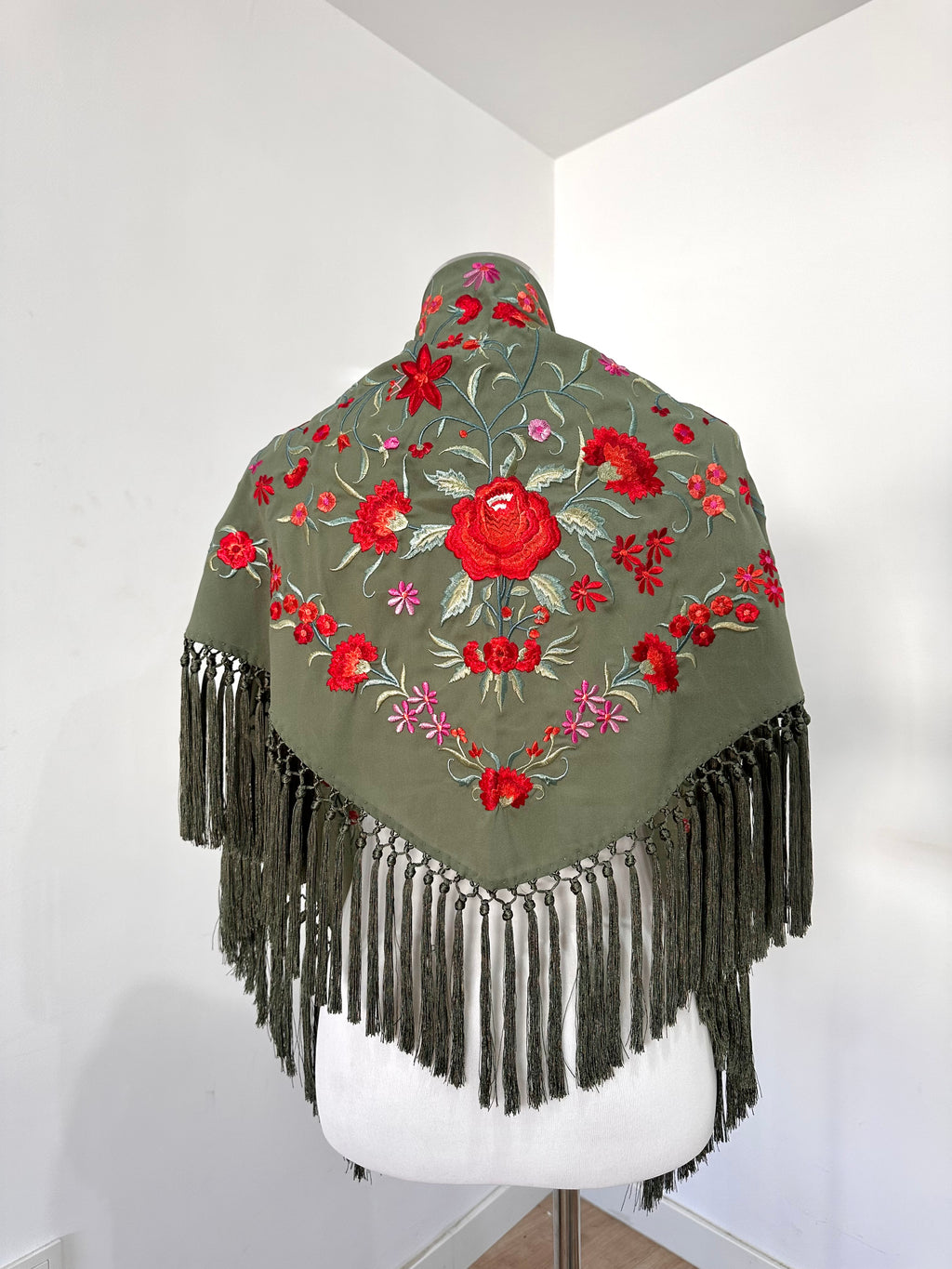 Mantoncillo Clavelines Verde Militar