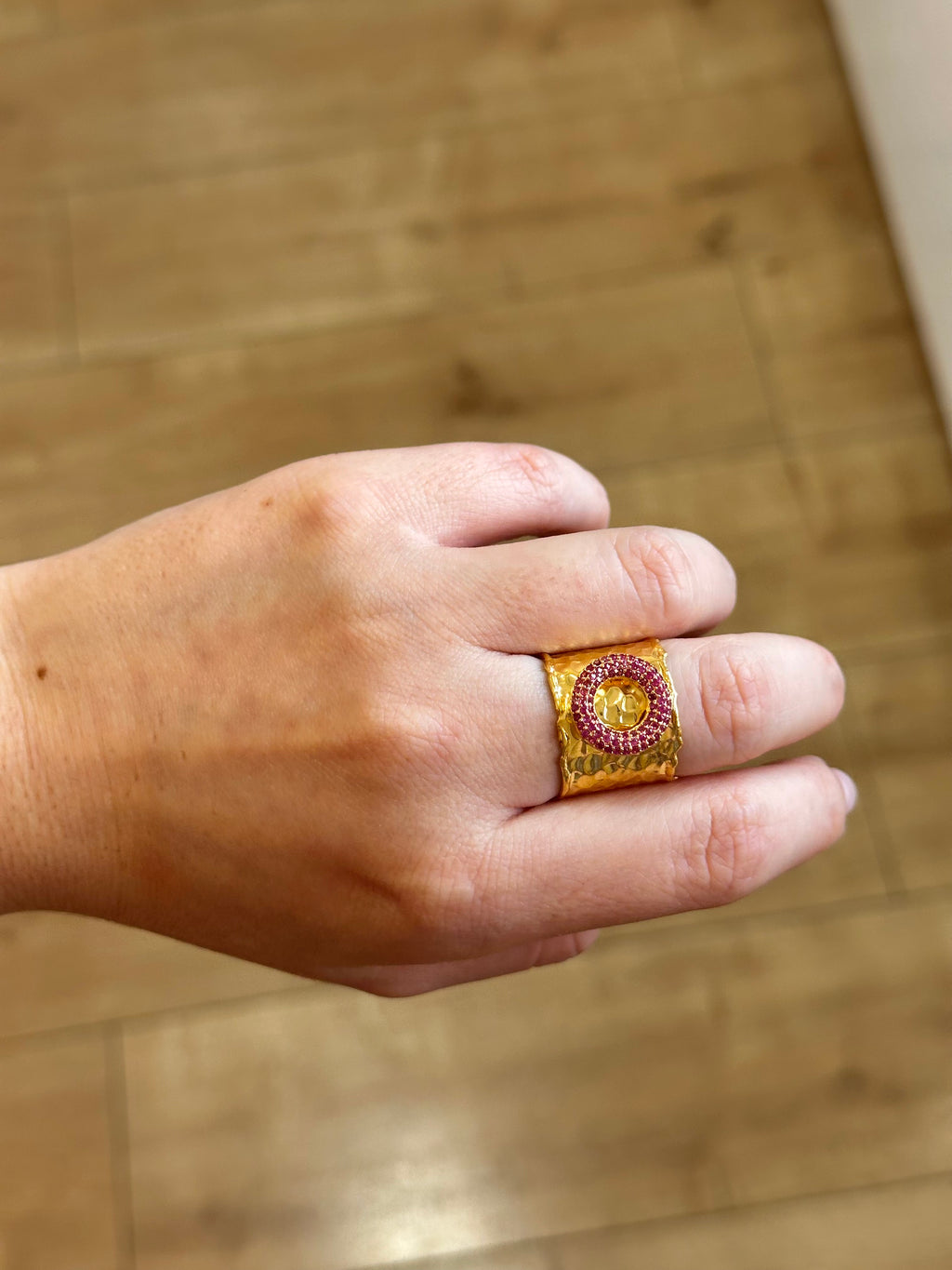 Anillo Maestranza Fucsia