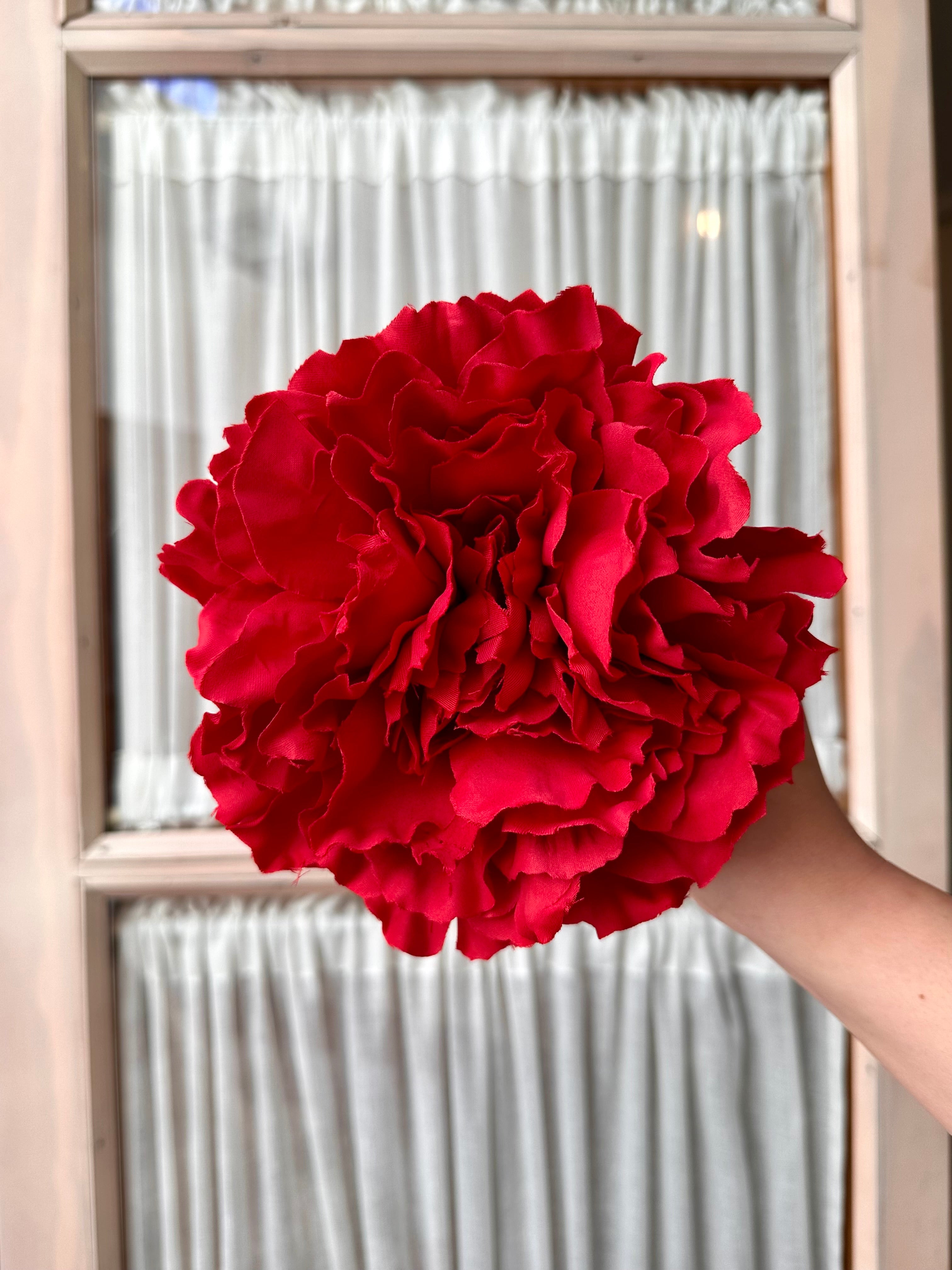 Peonia grande burdeos