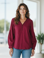 Blusa básica detalle Burdeos