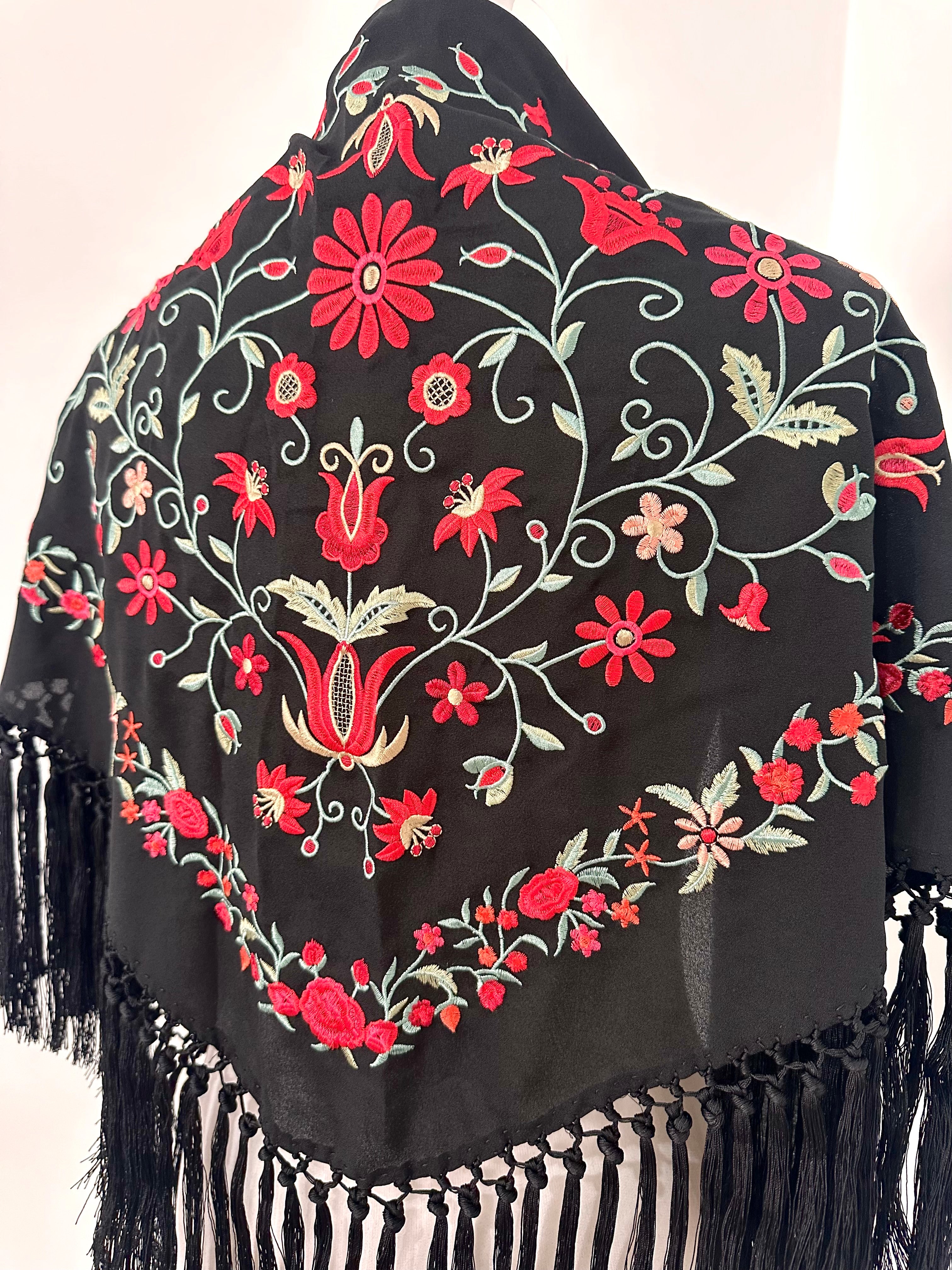 Mantoncillo Soleá Negro