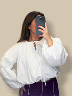 Blusa Abullonada Blanca