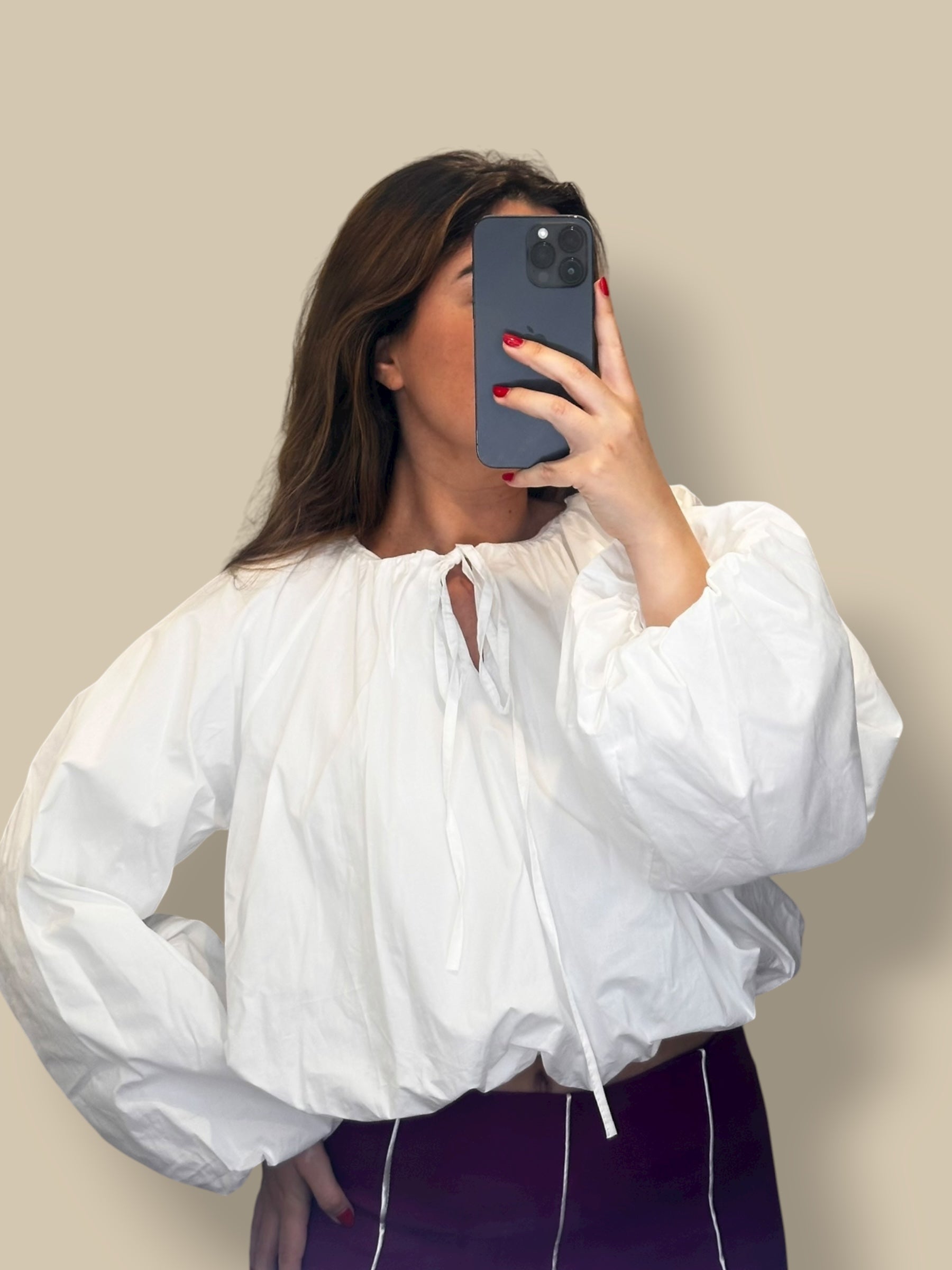 Blusa Abullonada Blanca