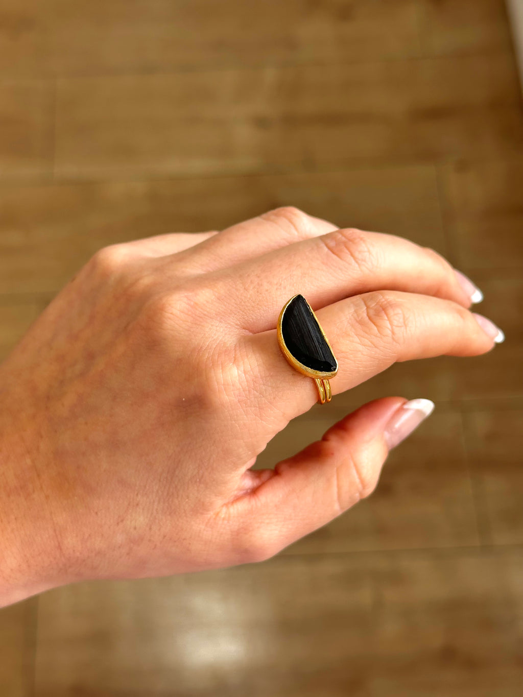 Anillo Afrodita negro