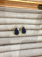 Pendiente lagrima negro