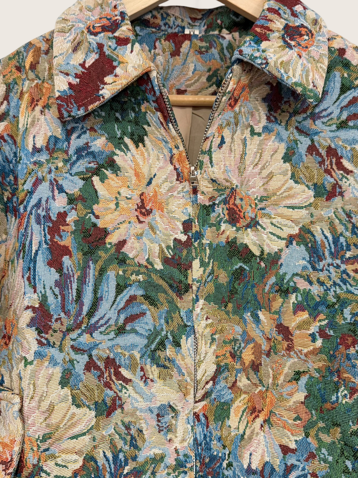 Chaqueta bomber floral