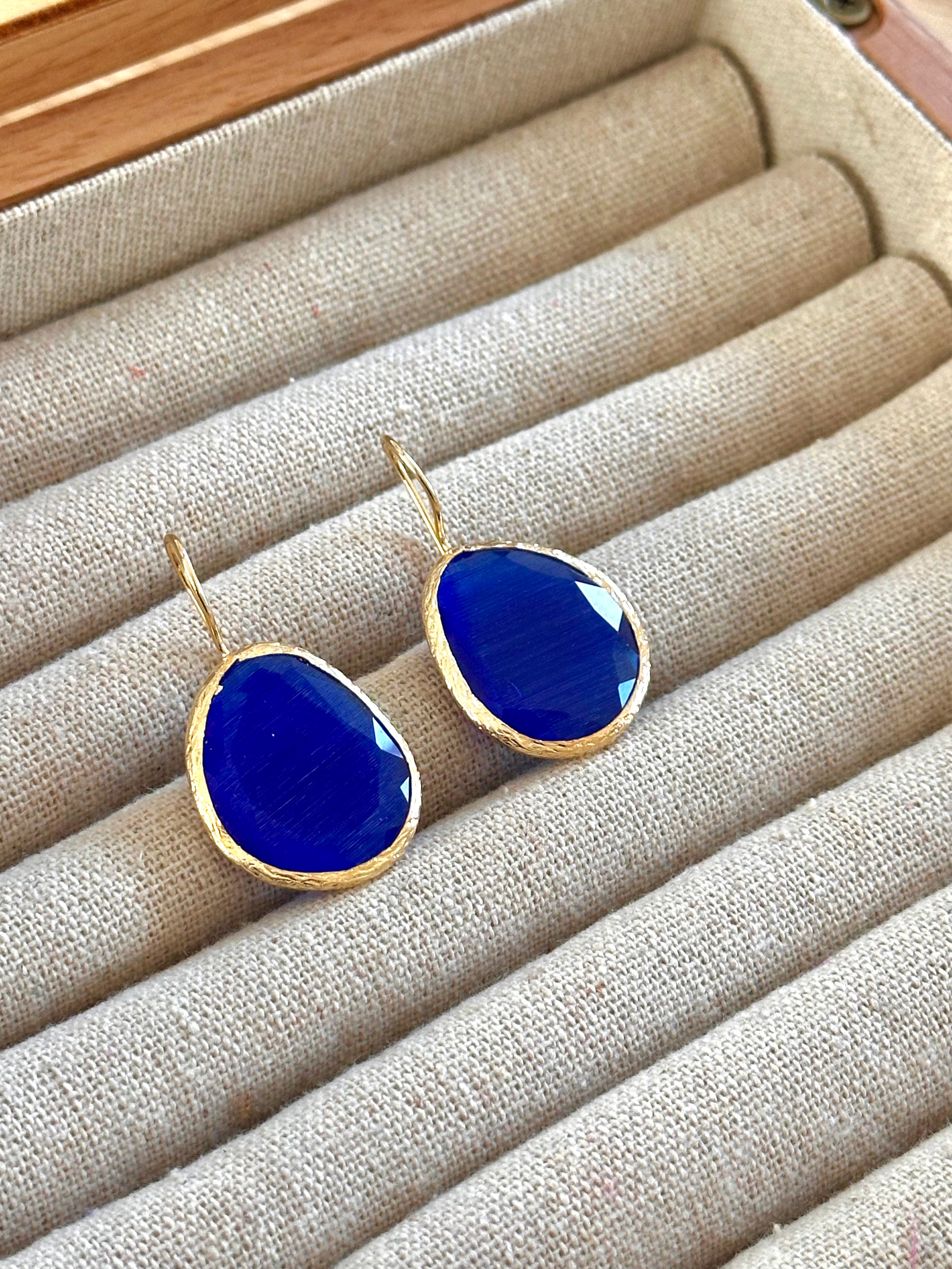 Pendientes Óvalo Azul Eléctrico