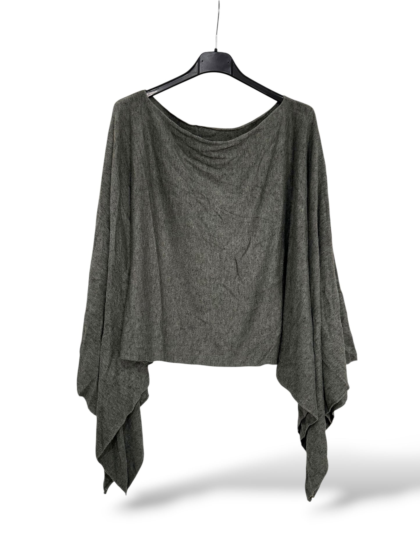 Poncho Vega kaki