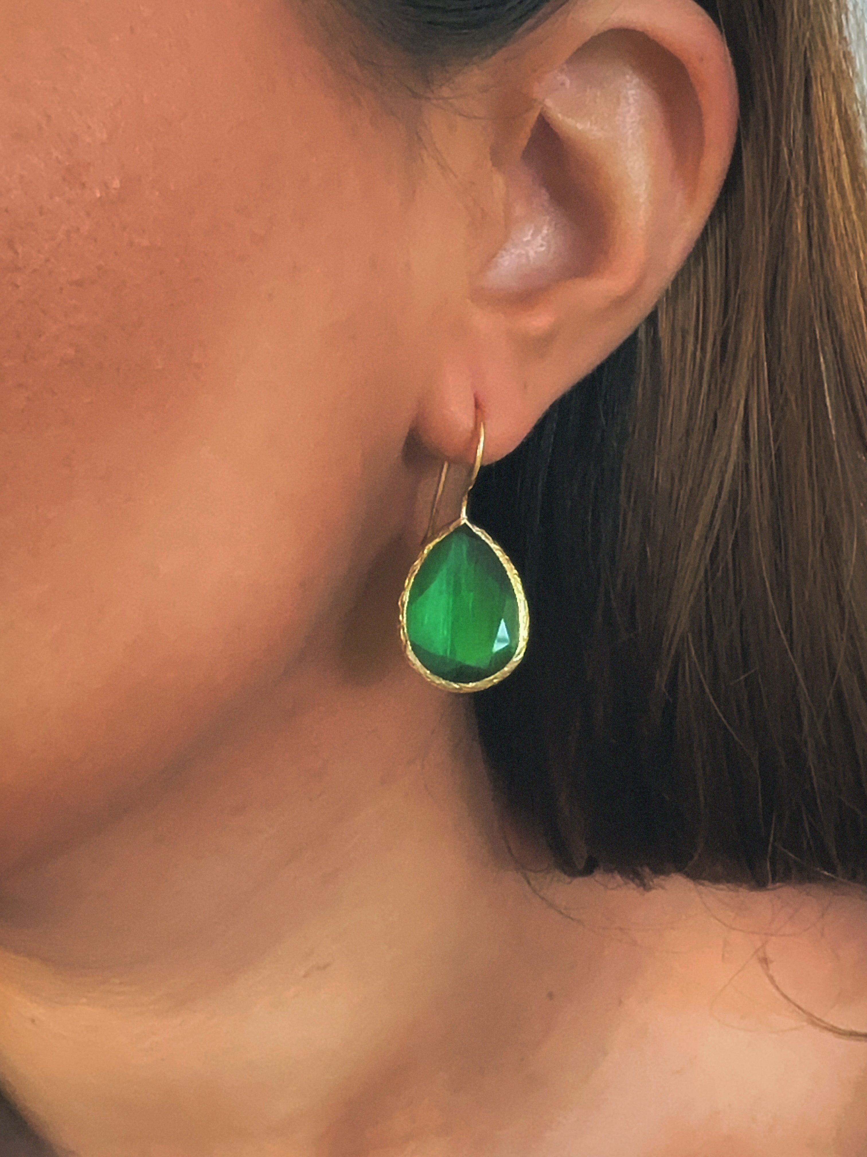 Pendiente lágrima cristal esmeralda