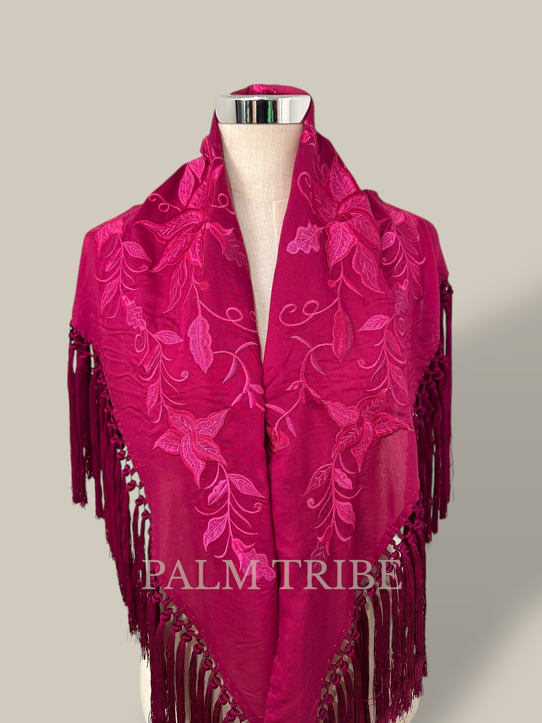 Mantoncillo Lirio Fucsia 100% seda