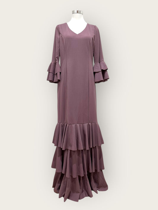 Vestida Carmela