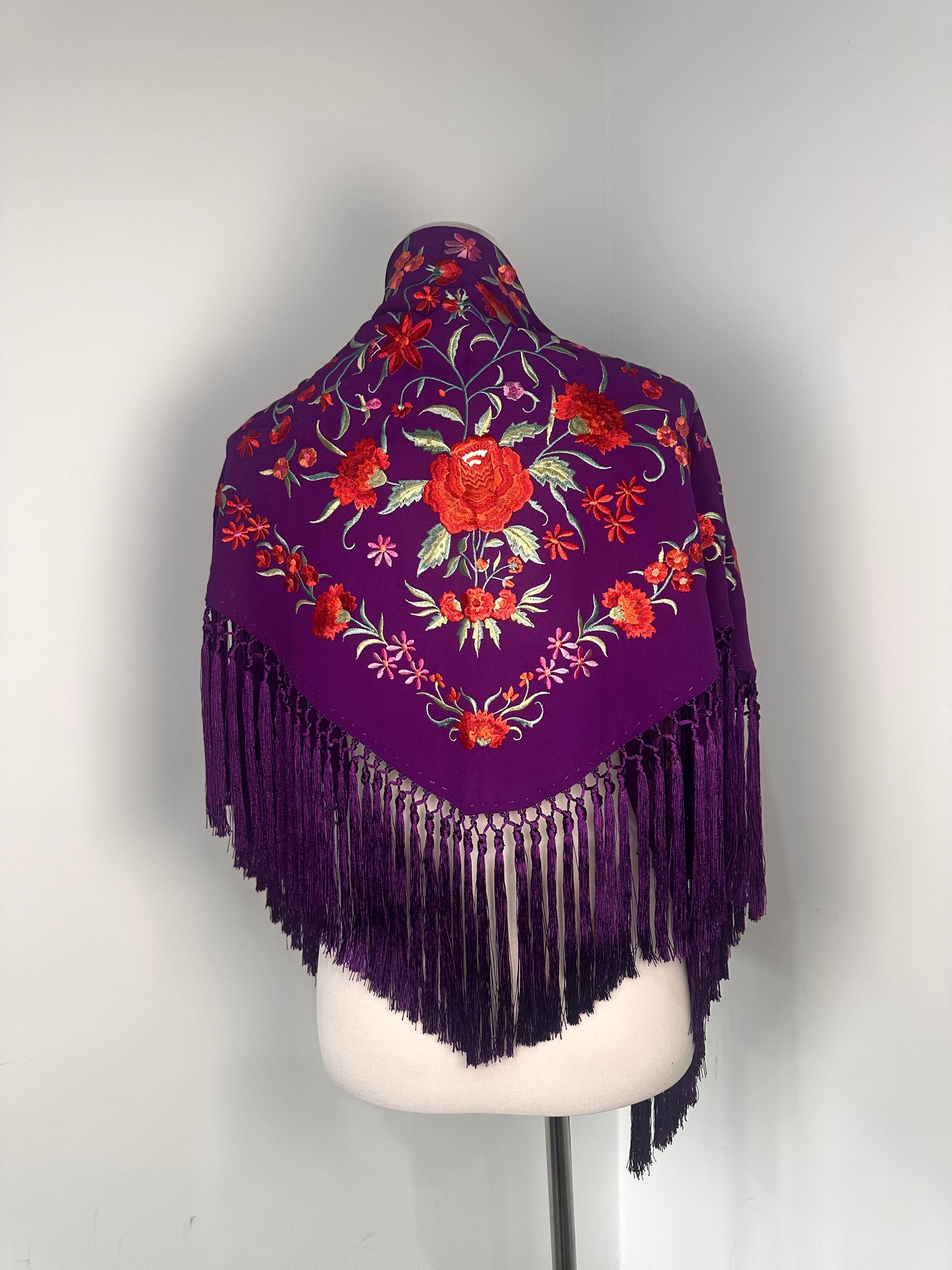 Mantoncillo Clavelines Morado