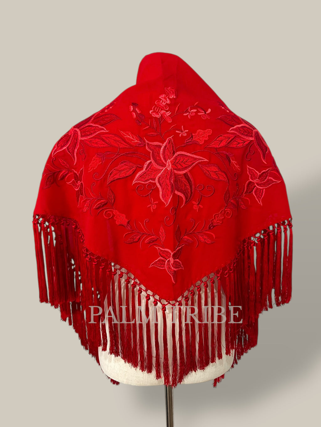 Mantoncillo Lirio rojo 100% seda