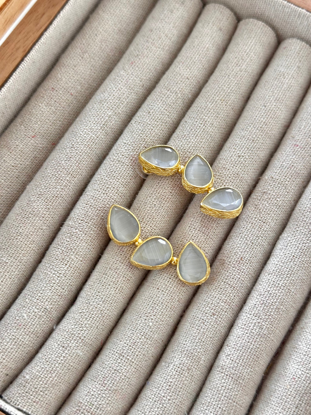 Pendientes Trío Piedra Blanco