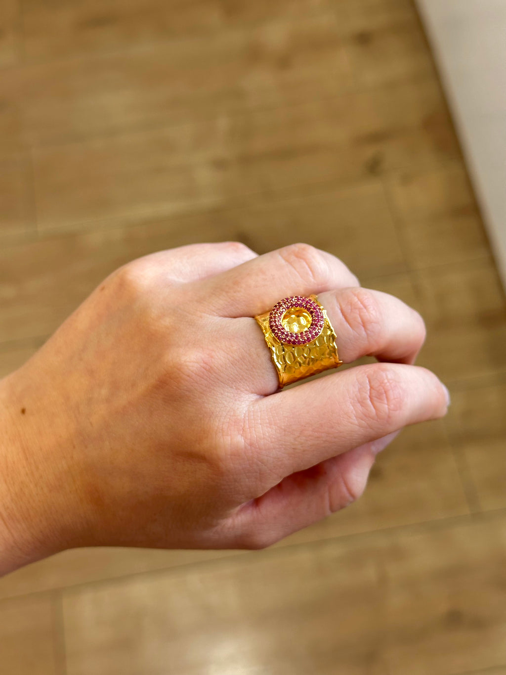 Anillo Maestranza Fucsia