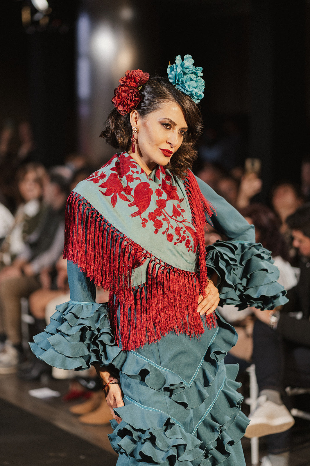 Mantoncillo Papagayo Turquesa y Burdeos