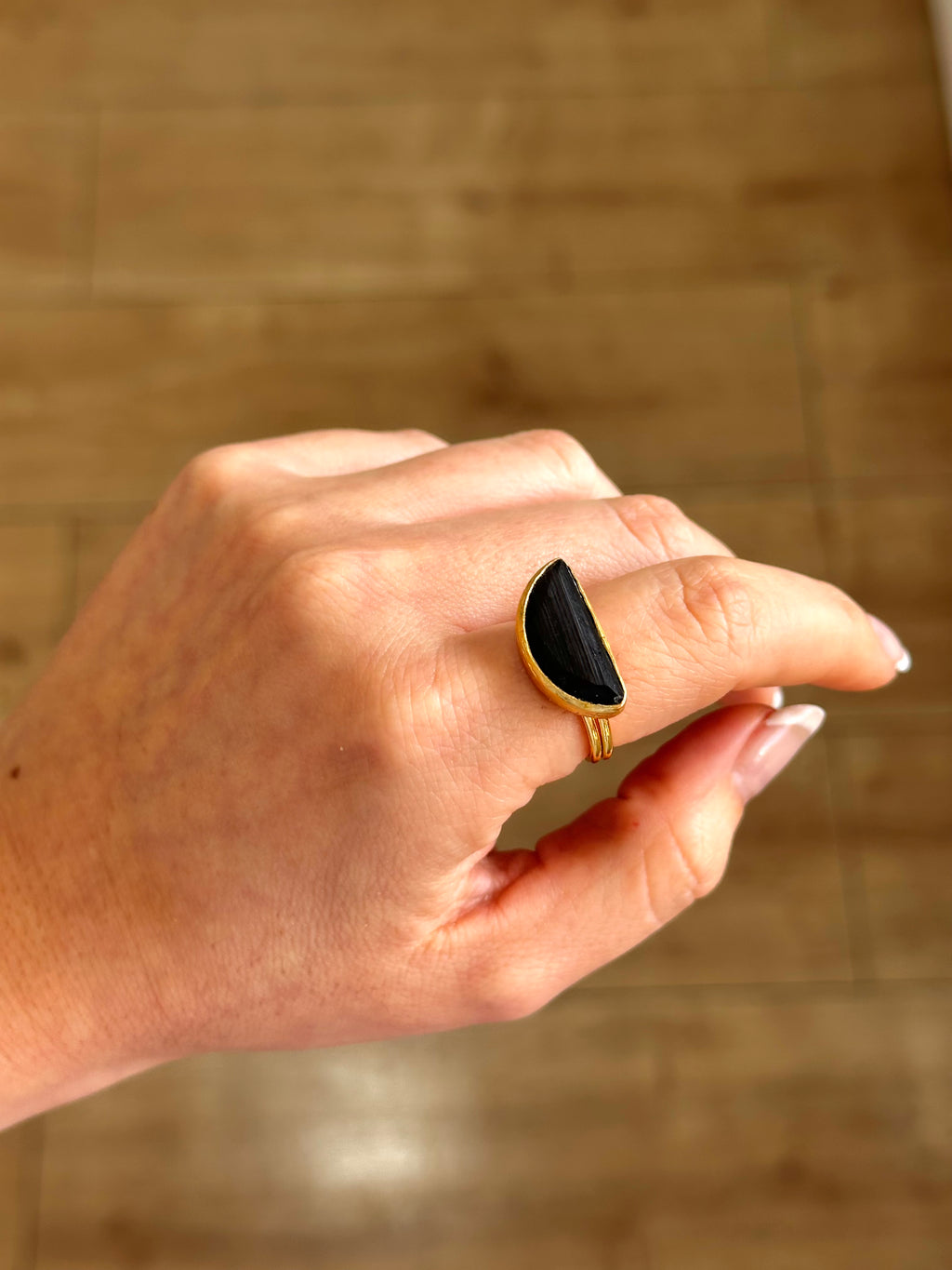 Anillo Afrodita negro