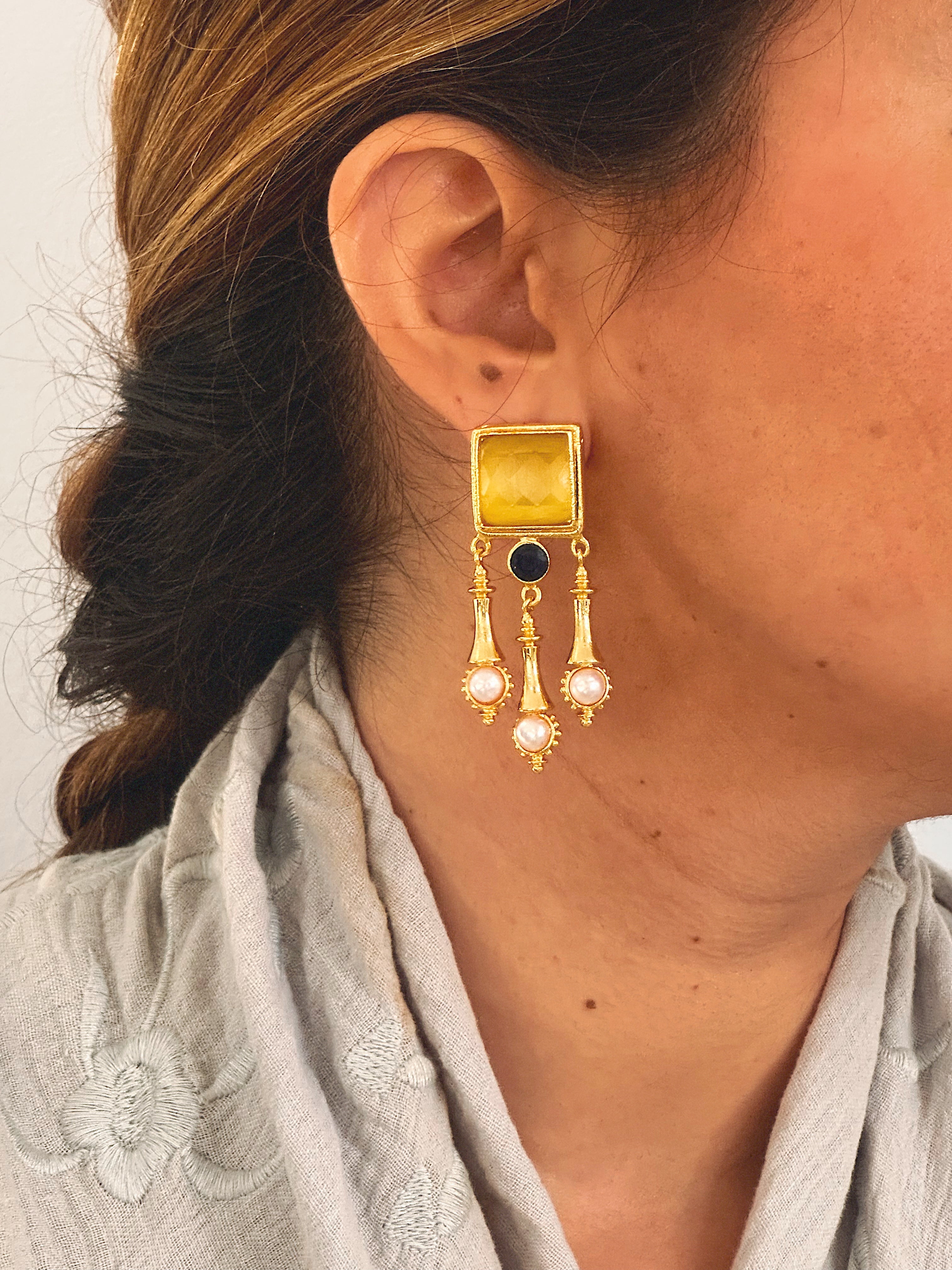 Pendientes Marquesa Dorado y Azul Marino