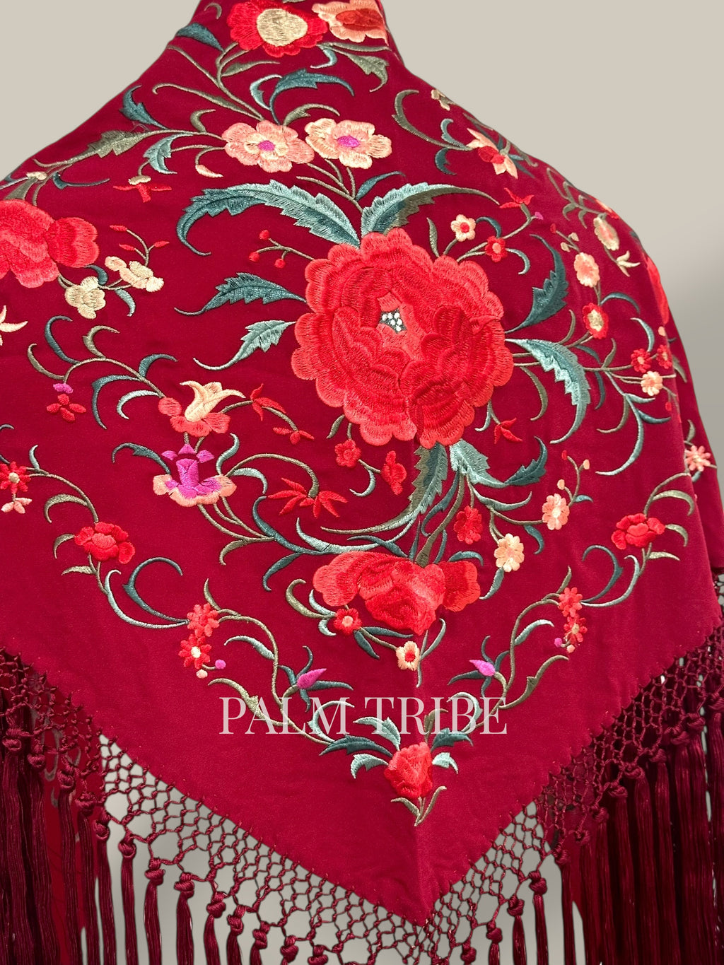 Mantoncillo Jaleo Burdeos con rojo