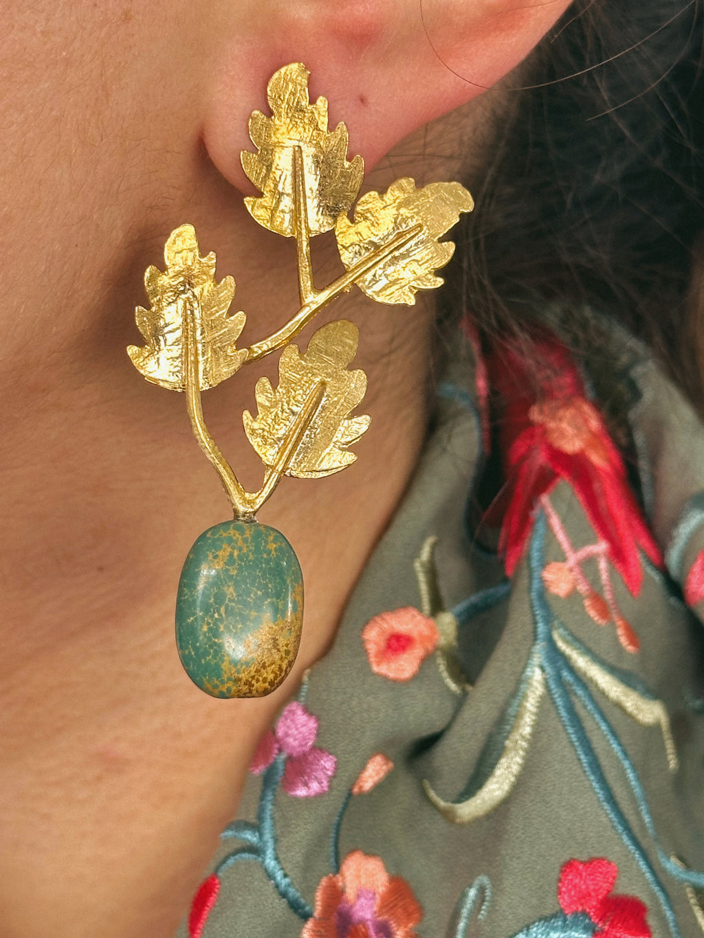 Pendientes Hoja Poedra fría