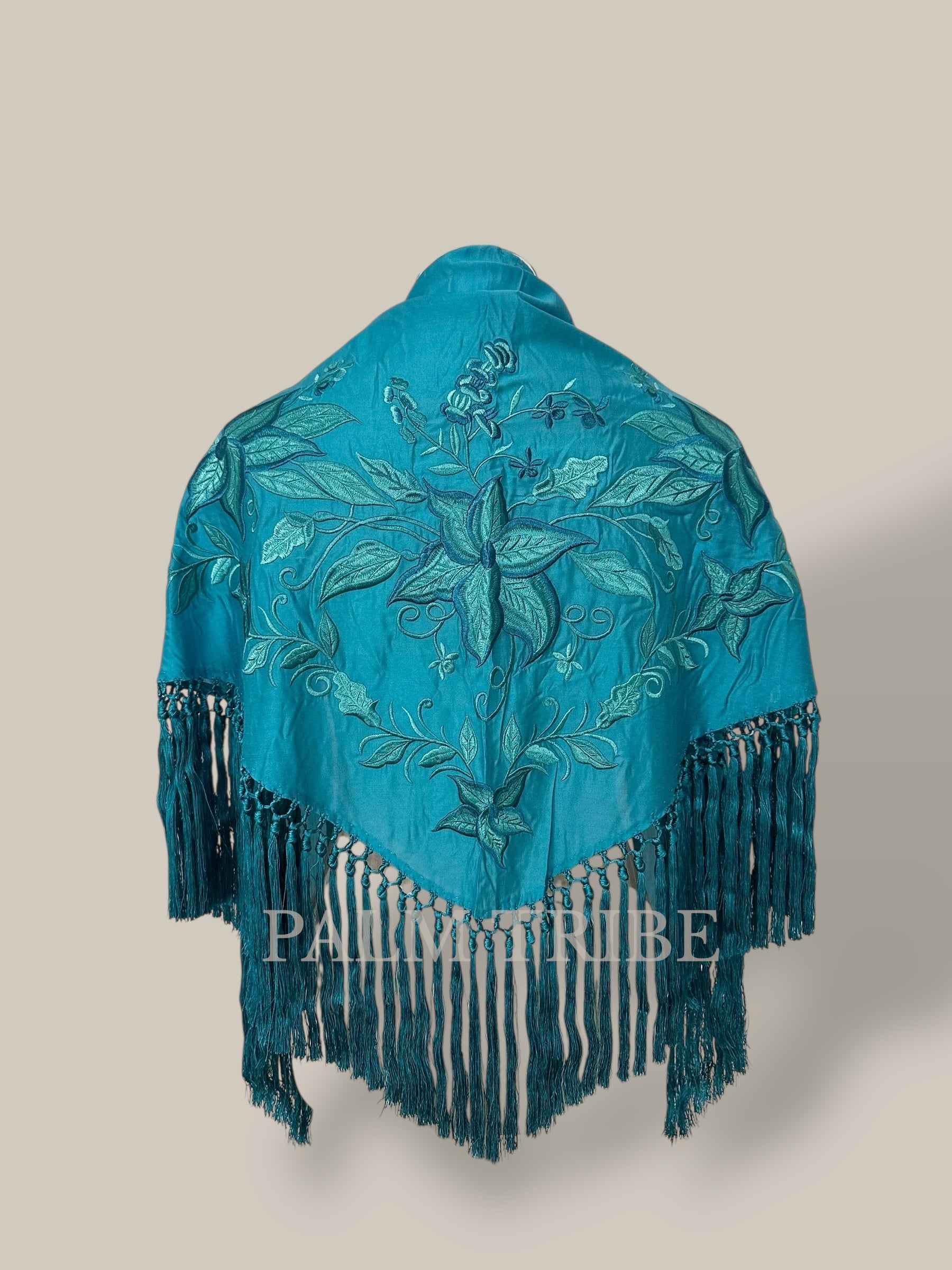 Mantoncillo Lirio Turquesa 100% seda