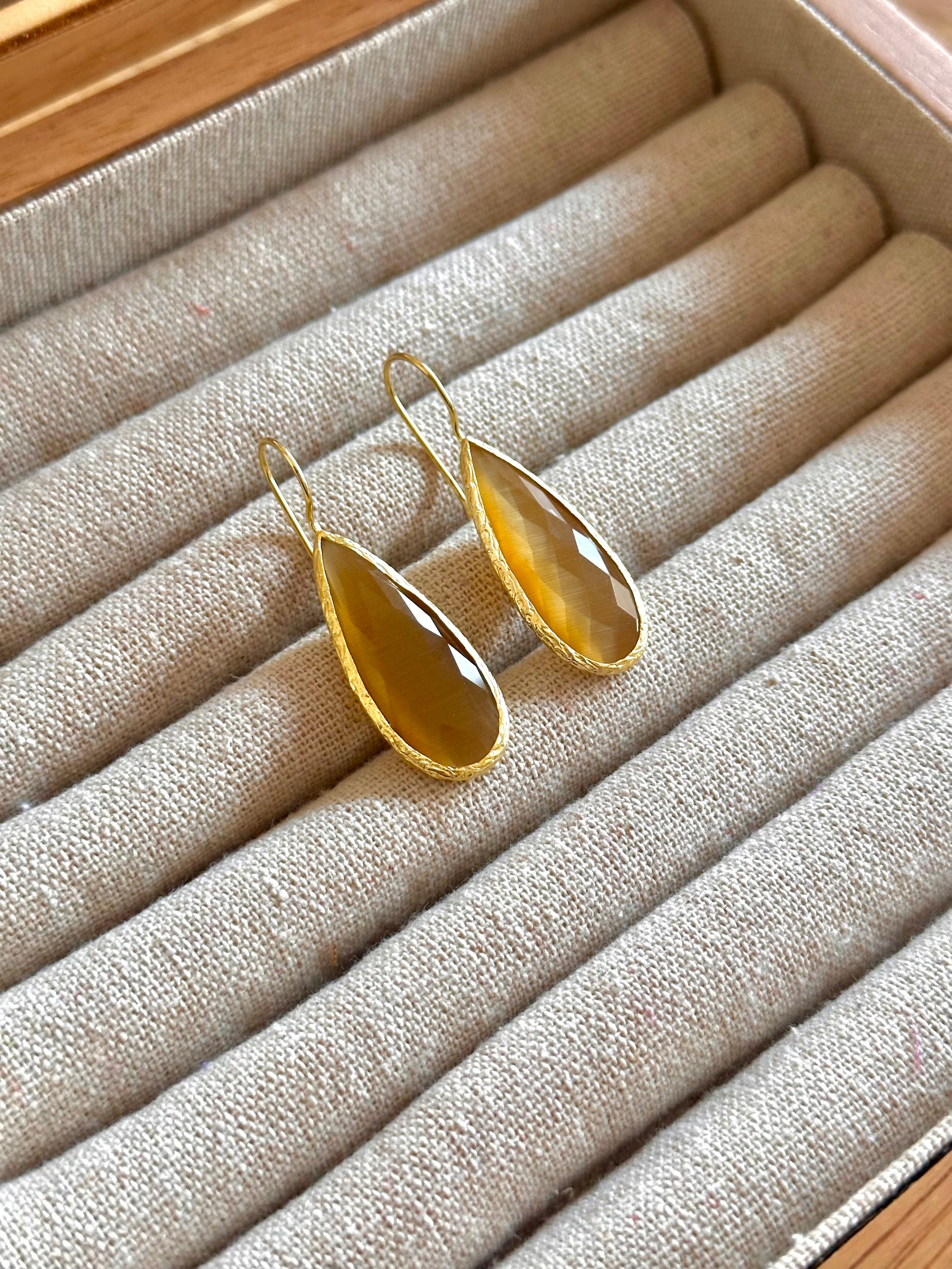 Pendientes lagrima big tierra