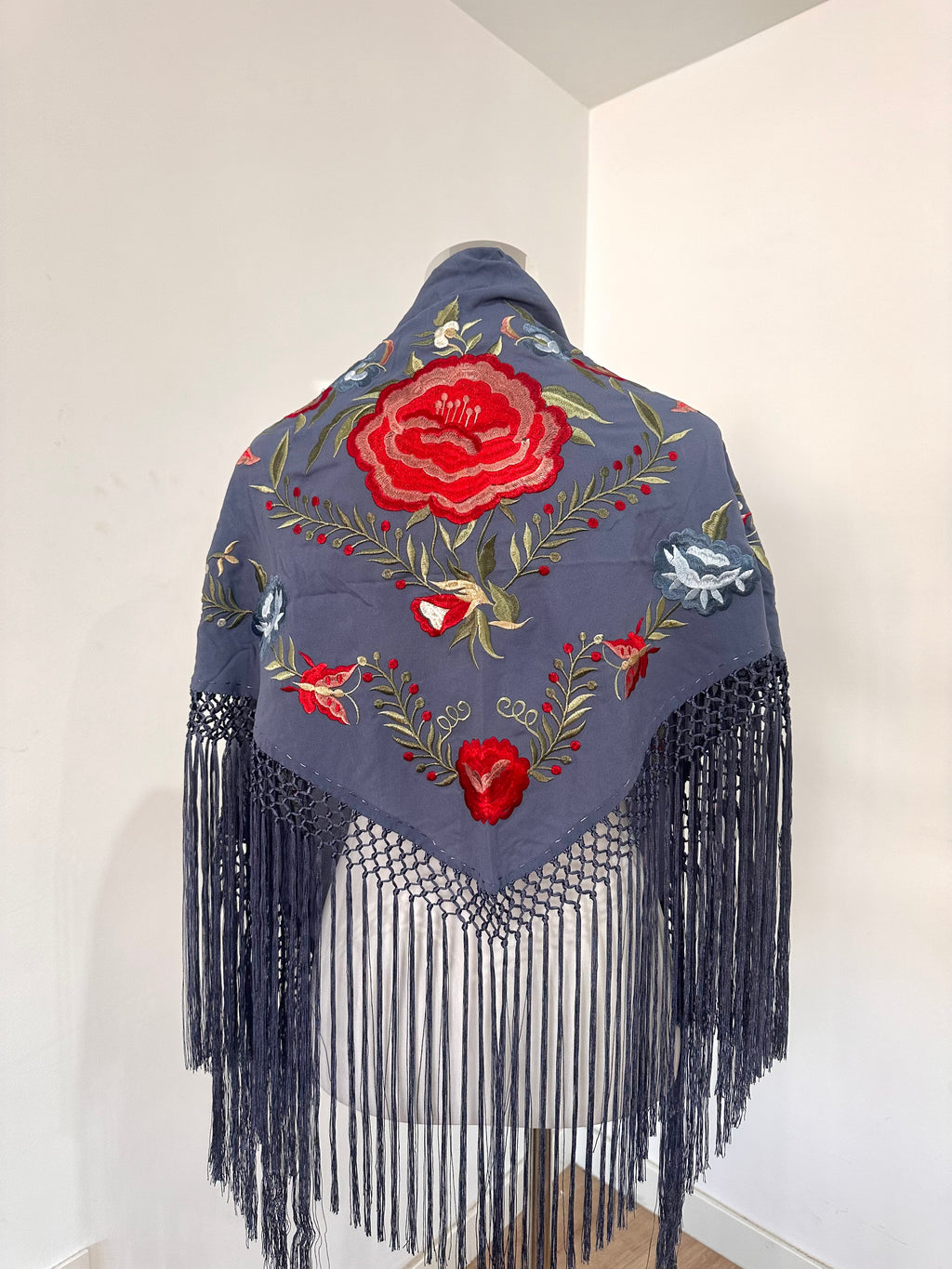 Mantoncillo Candela Azul Gisaceo